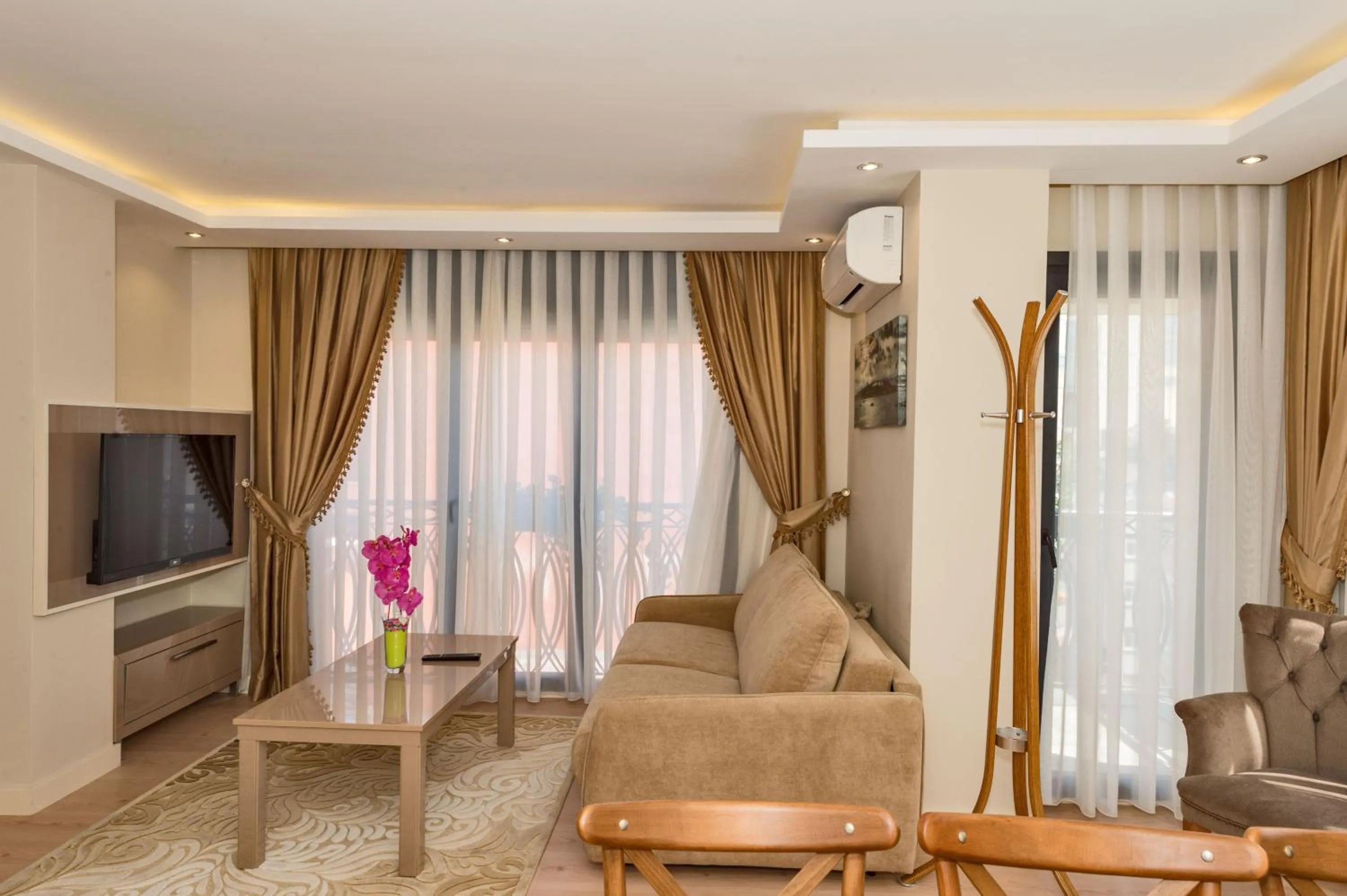 TV and multimedia in Gen Suites