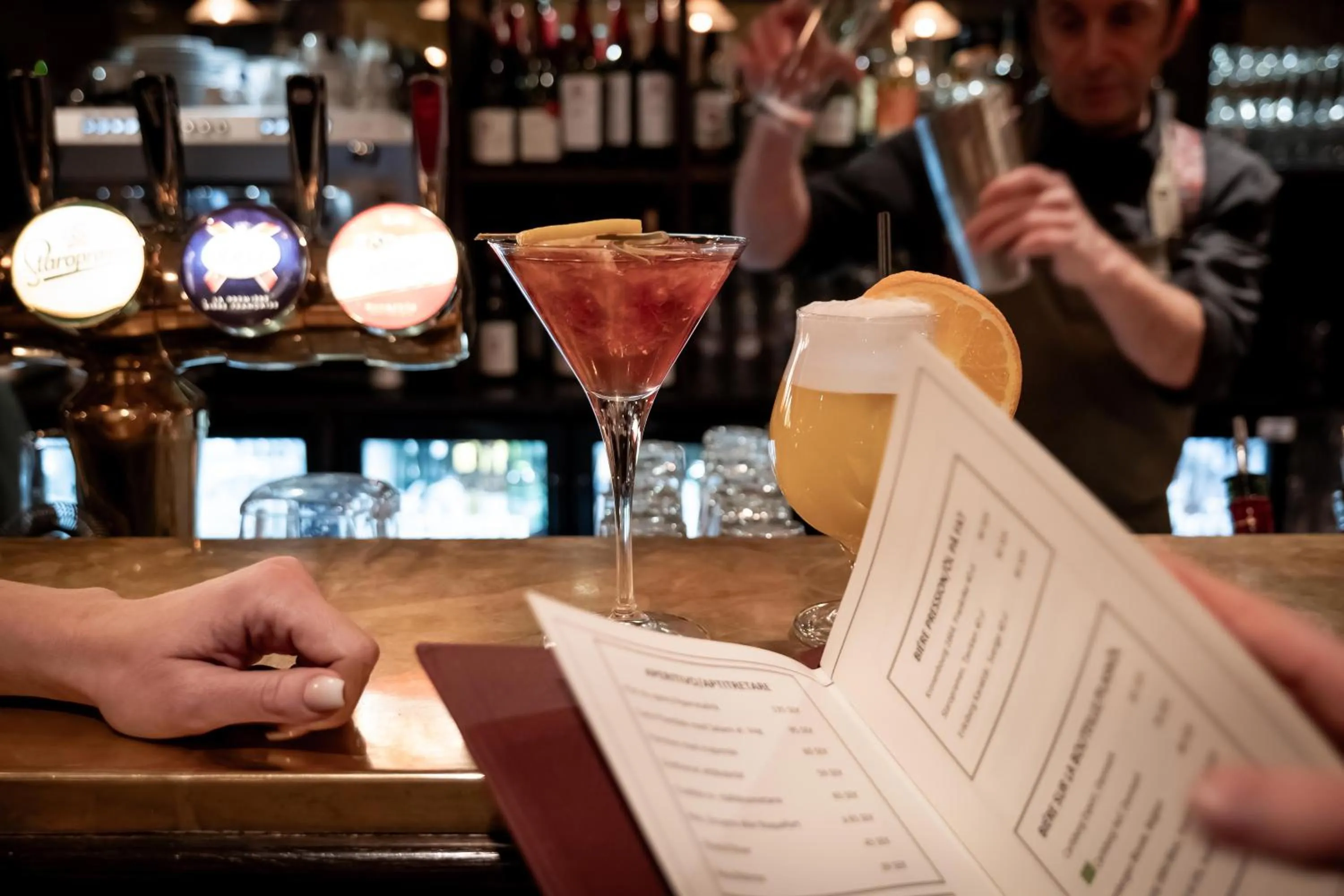 Restaurant/places to eat in ProfilHotels Central