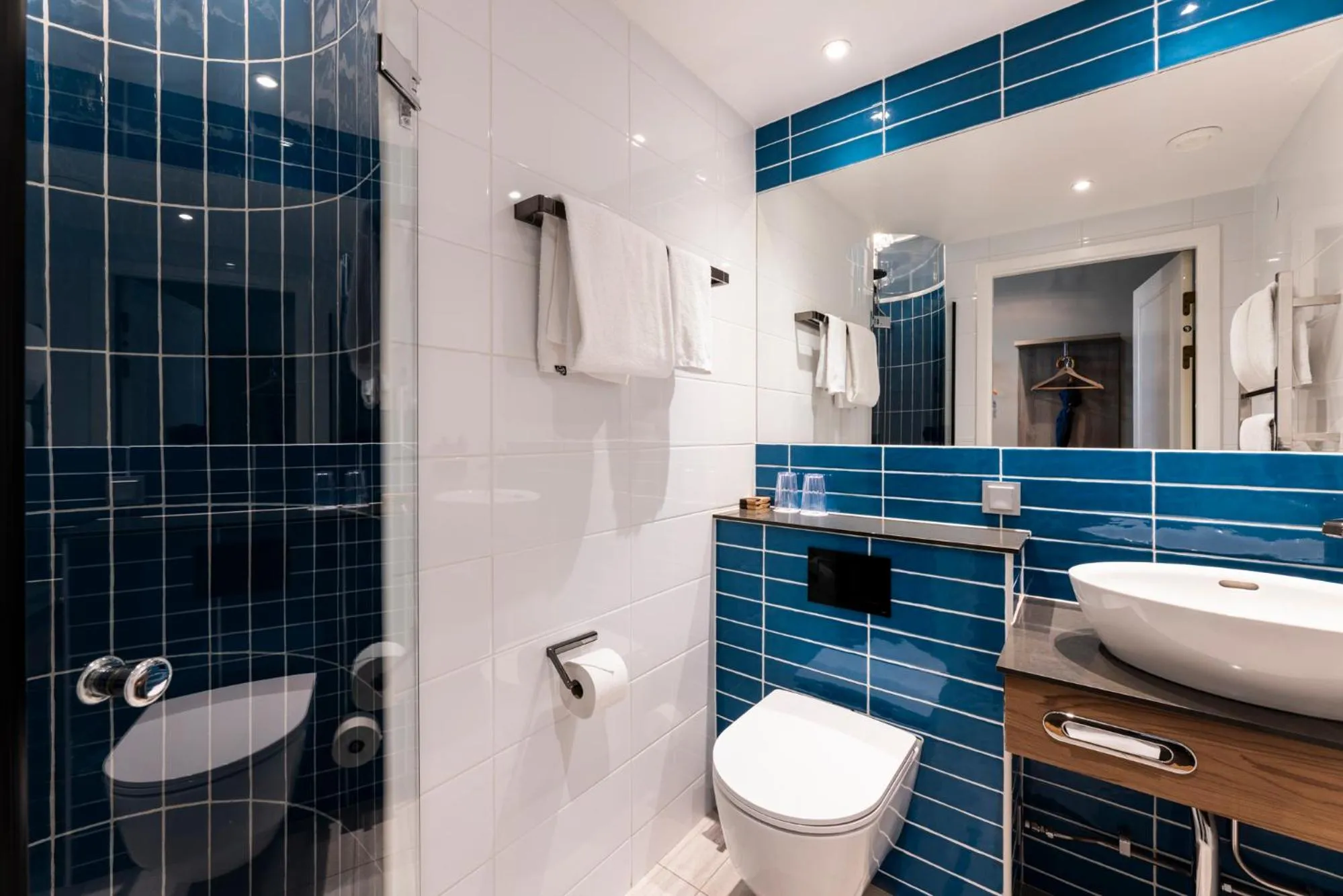 Bathroom in ProfilHotels Central