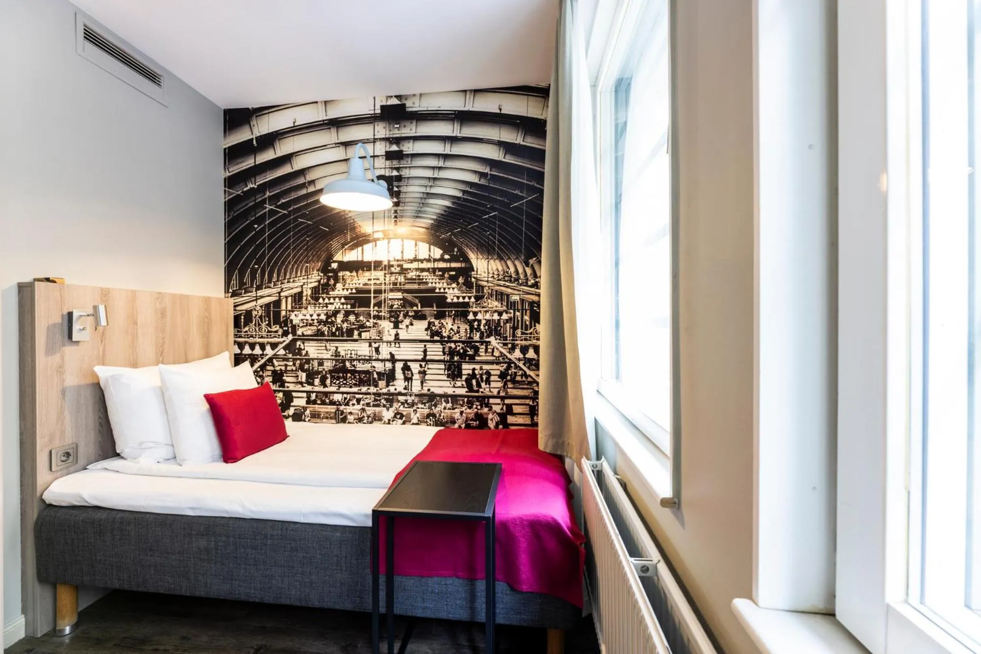 Bedroom, Bed in ProfilHotels Central