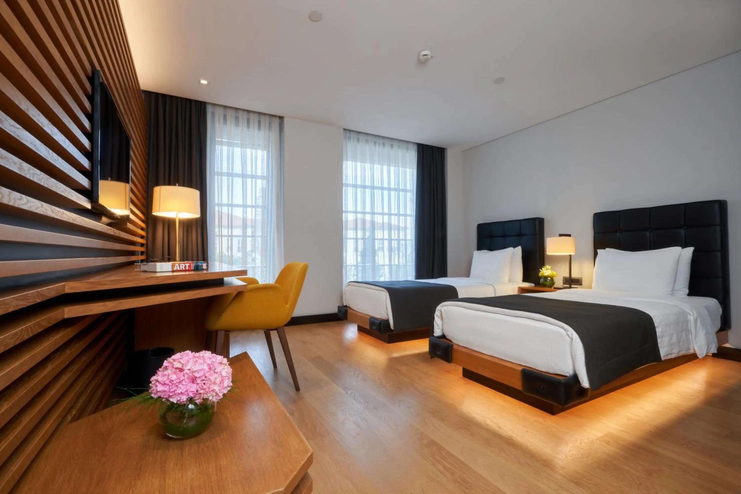 Photo of the whole room, Bed in Metropolitan Hotels Bosphorus - Special Category