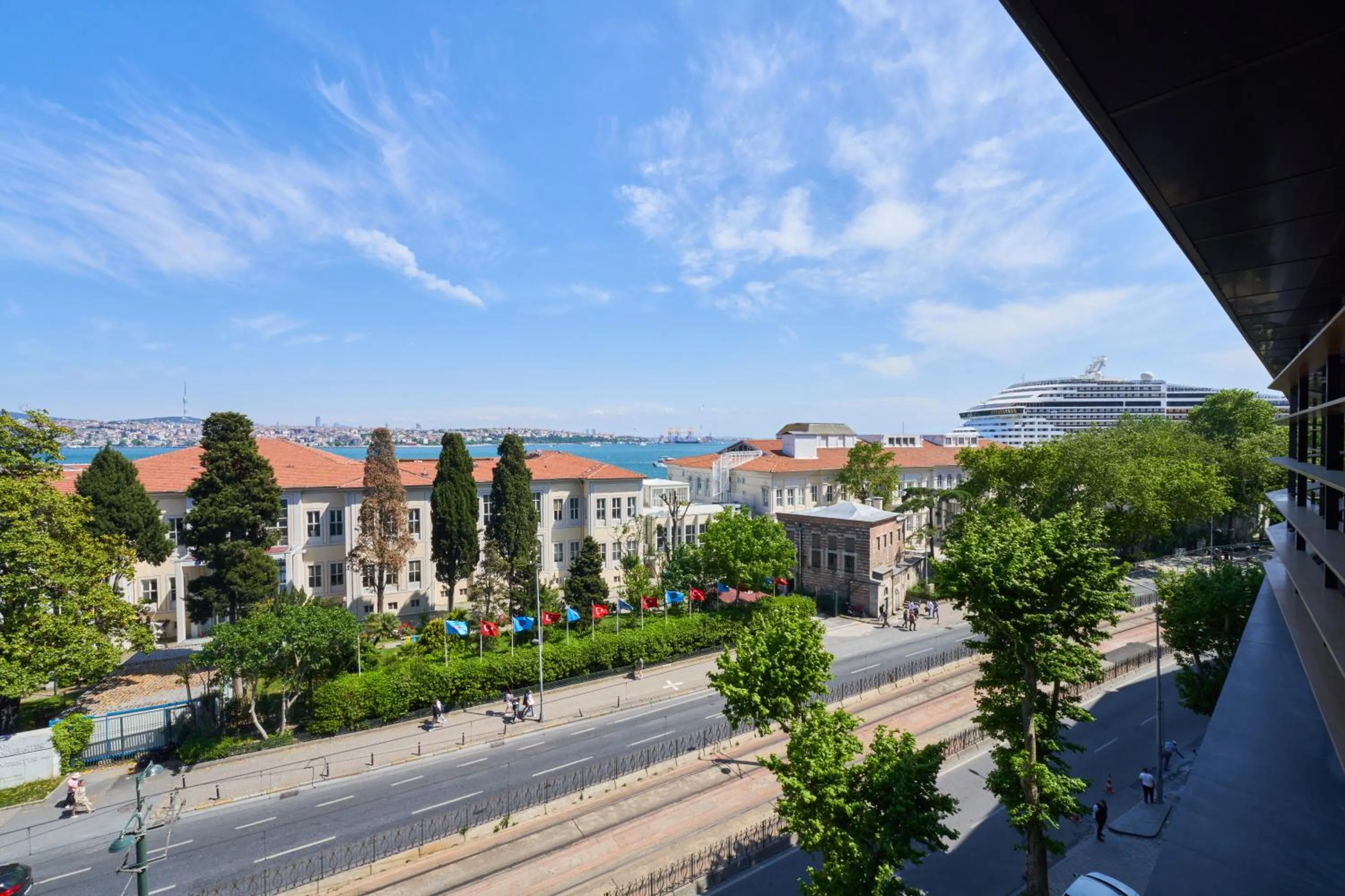 Sea view in Metropolitan Hotels Bosphorus - Special Category