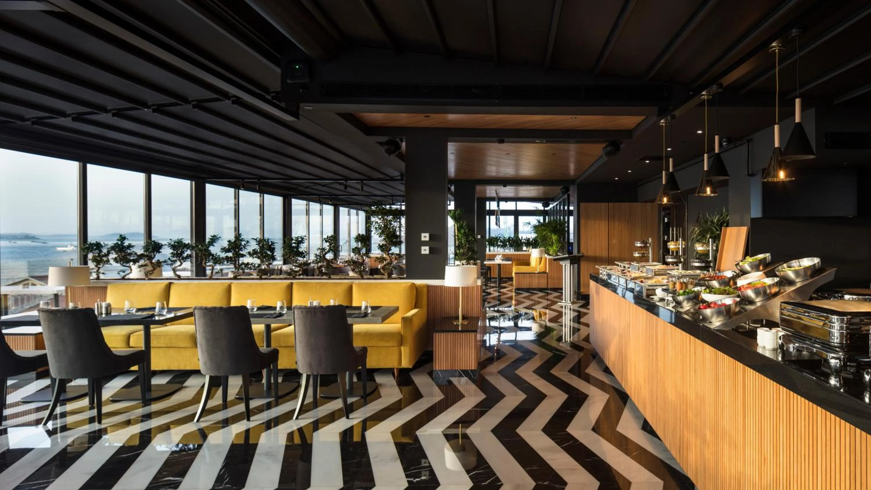 Breakfast in Metropolitan Hotels Bosphorus - Special Category