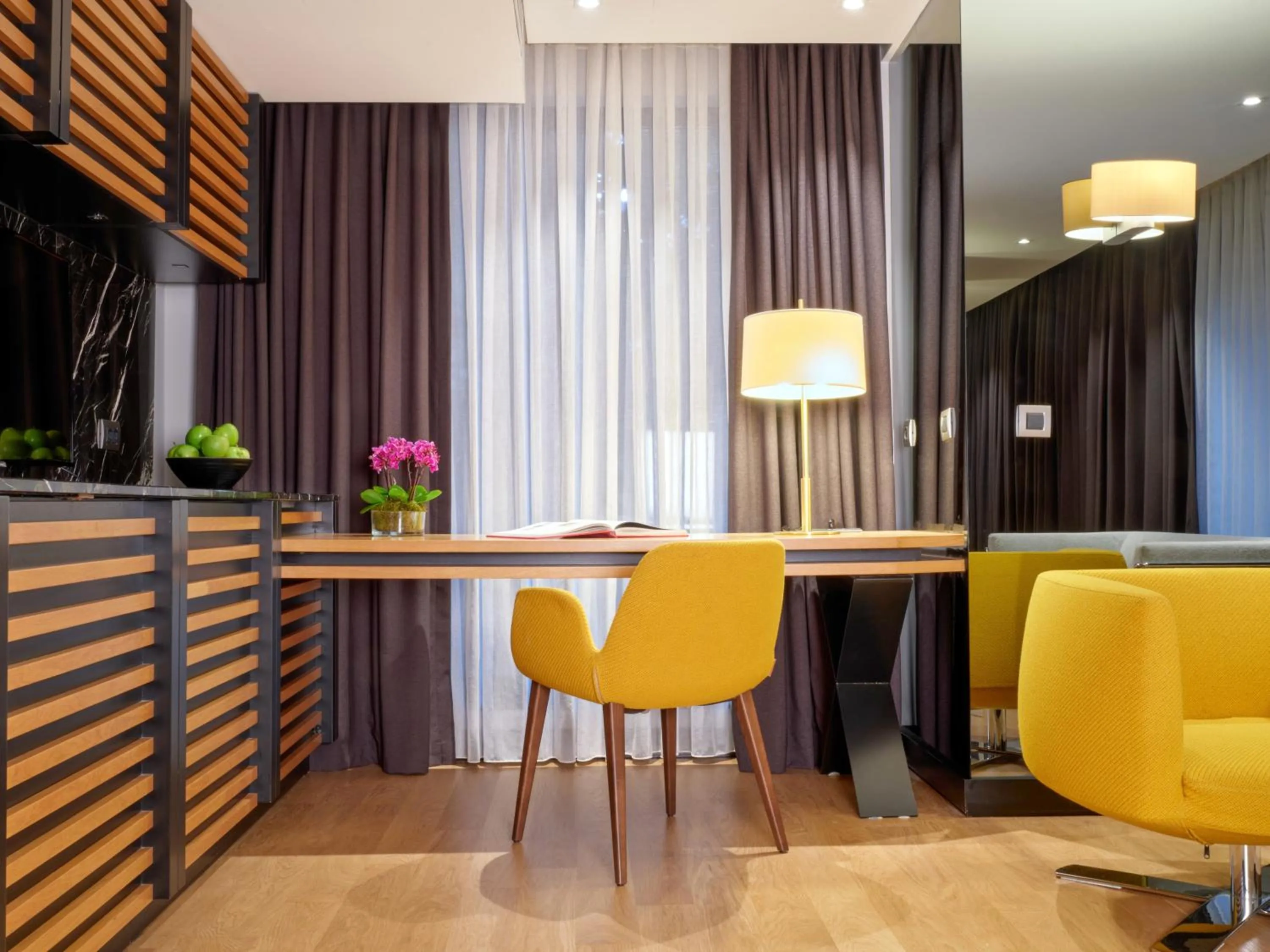 Seating area in Metropolitan Hotels Bosphorus - Special Category