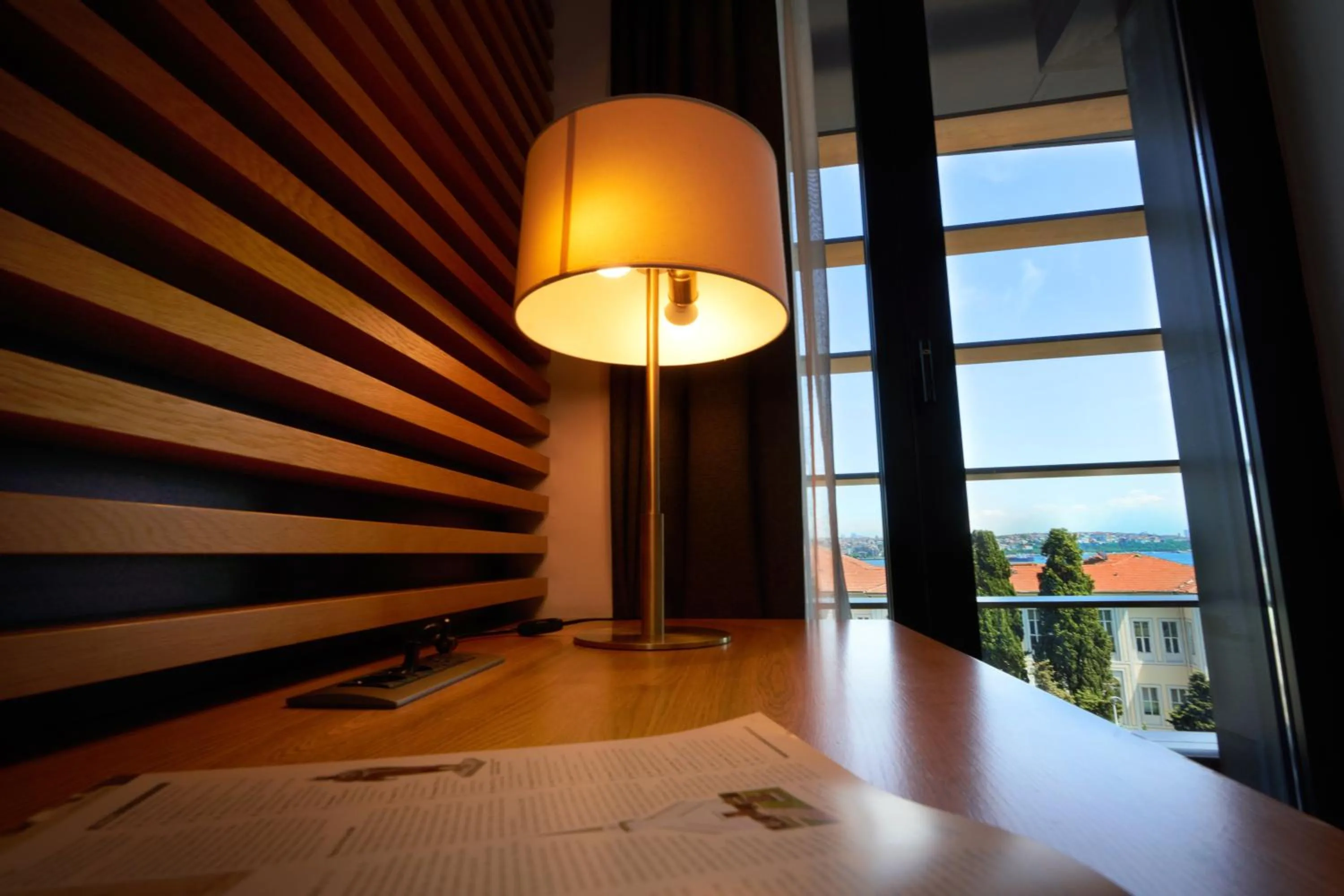 hair dresser, Bed in Metropolitan Hotels Bosphorus - Special Category