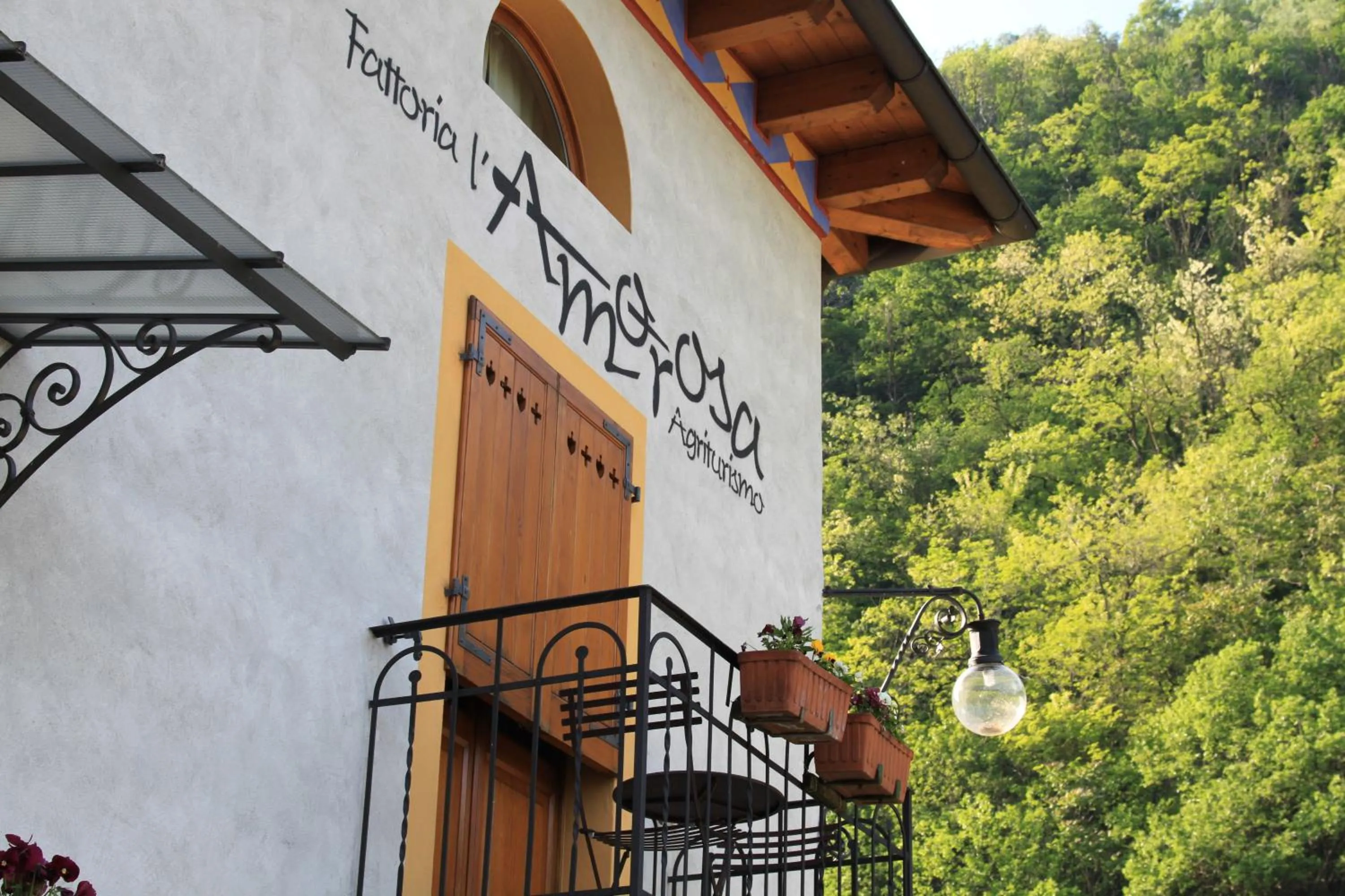 Facade/entrance in Fattoria l'Amorosa