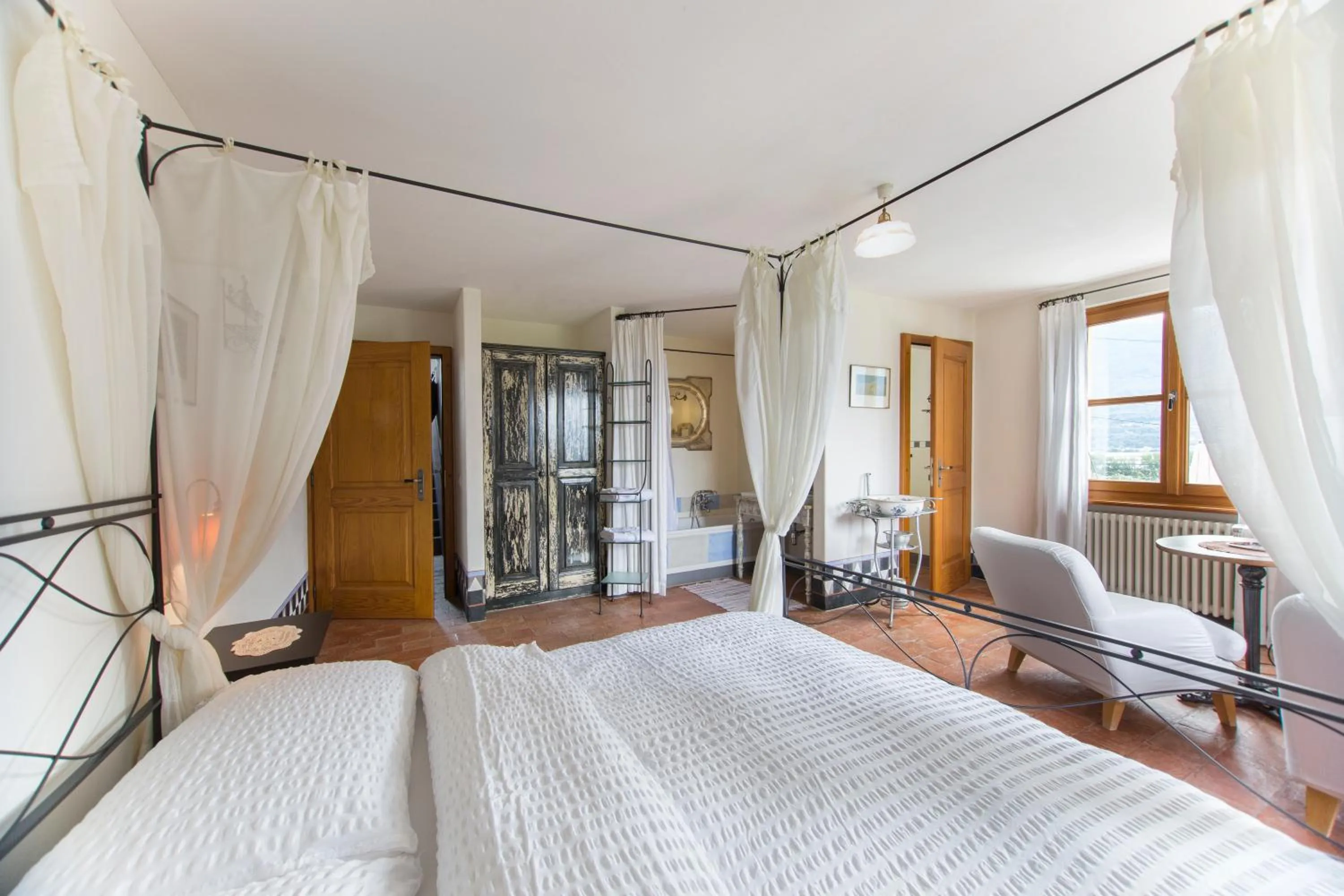 Day in Fattoria l'Amorosa