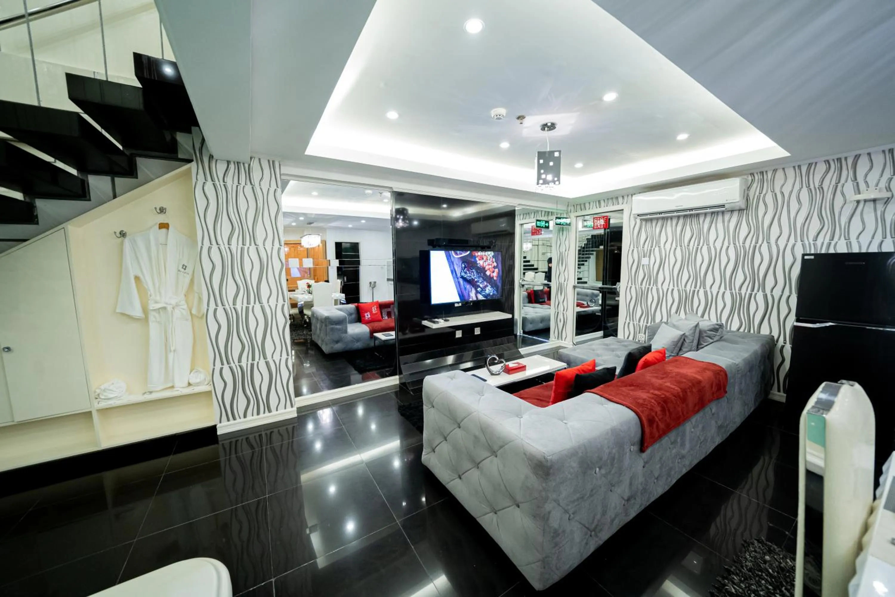 Luks Lofts Hotel & Residences