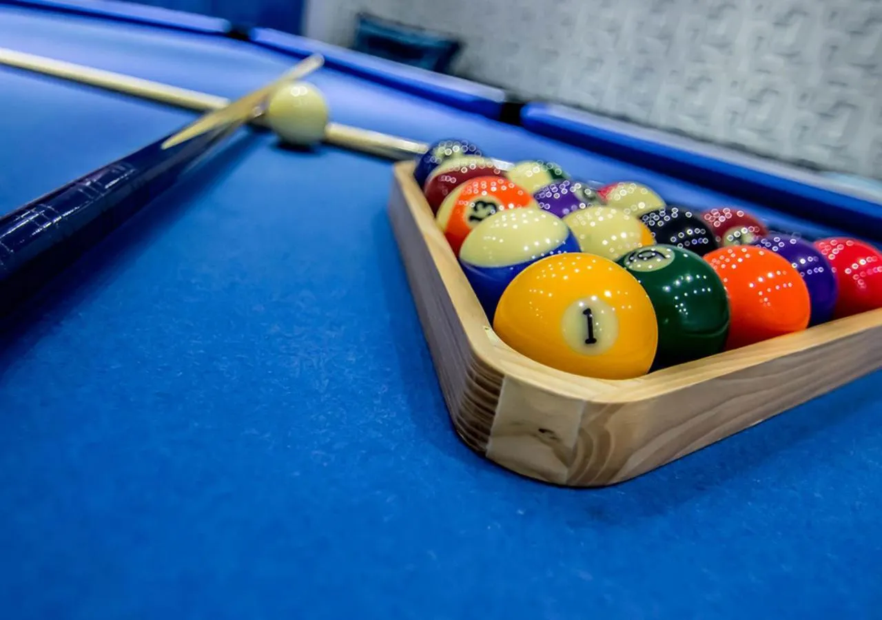 Billiard in Luks Lofts Hotel & Residences