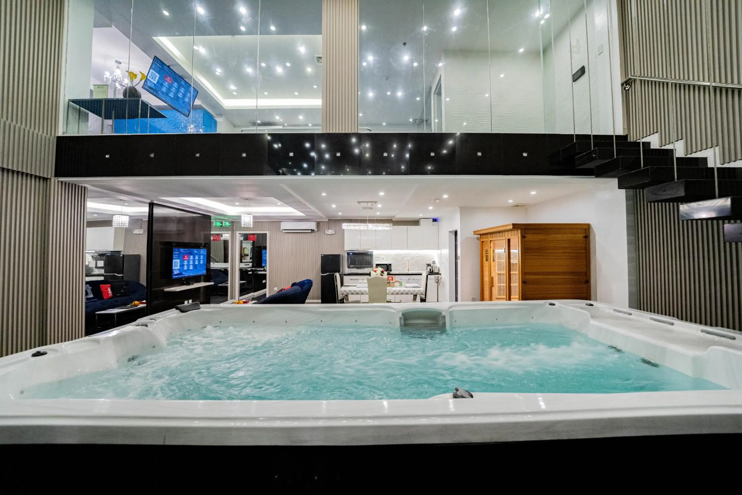 Luks Lofts Hotel & Residences