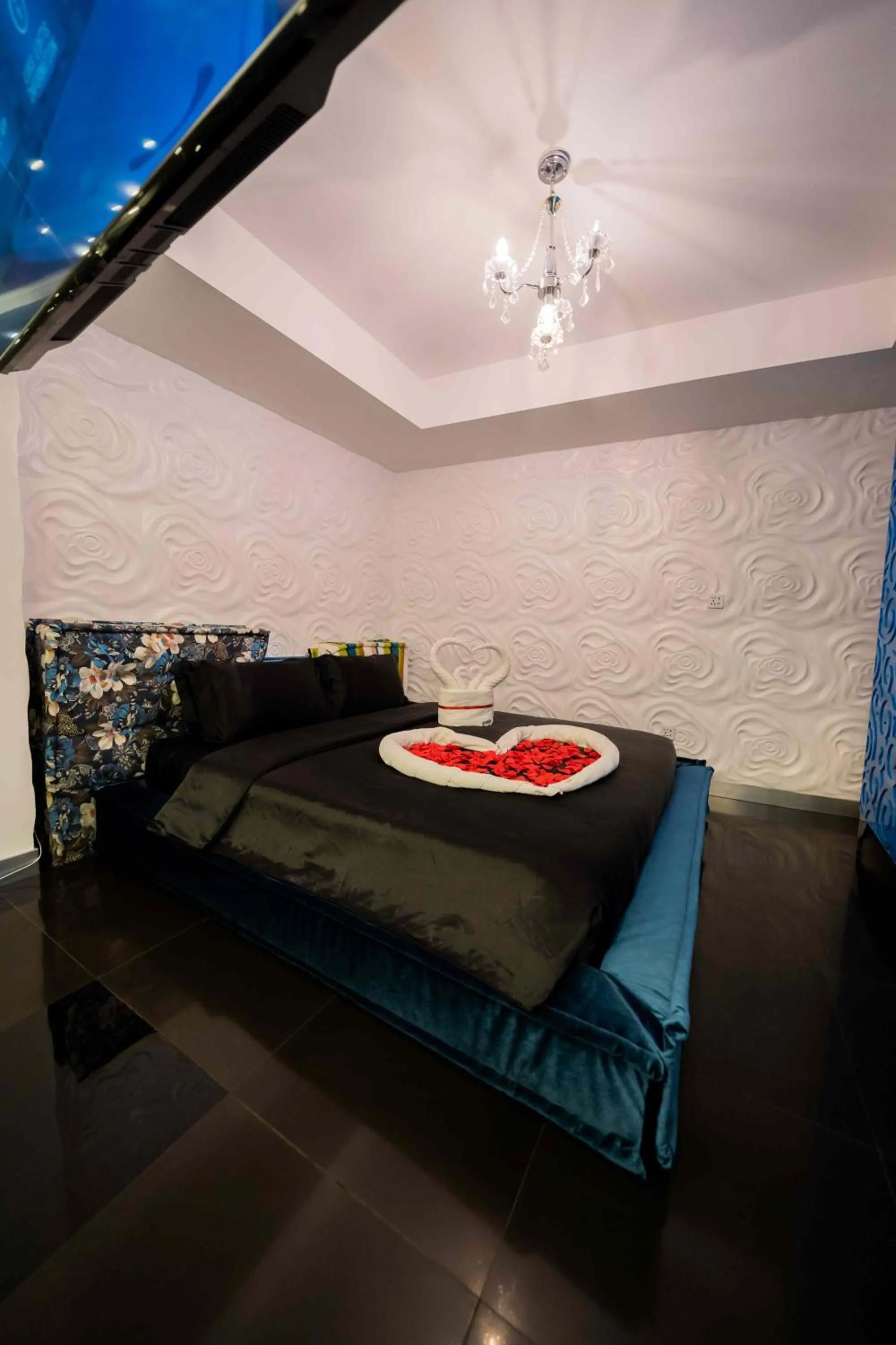 Luks Lofts Hotel & Residences