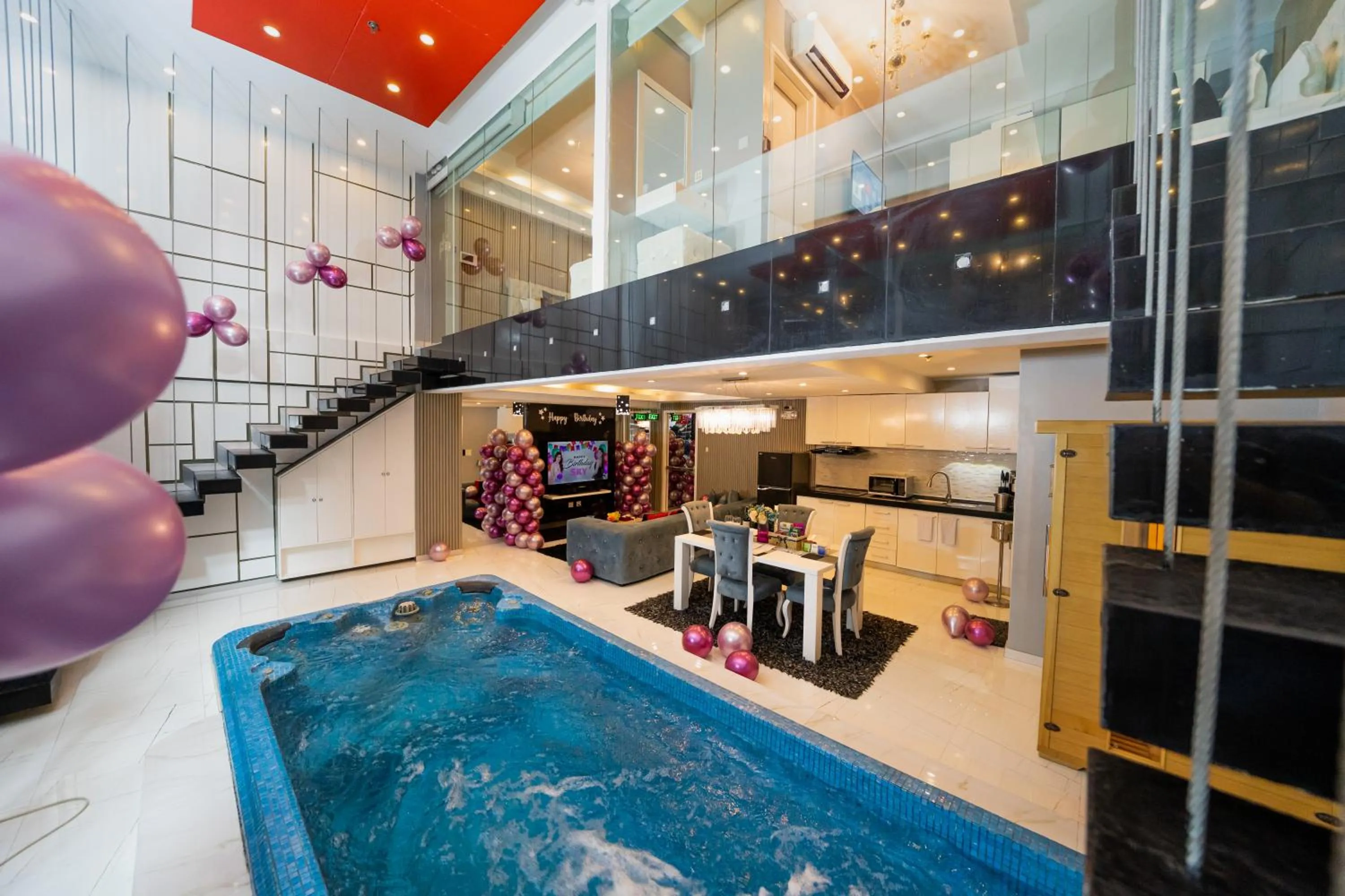 Luks Lofts Hotel & Residences