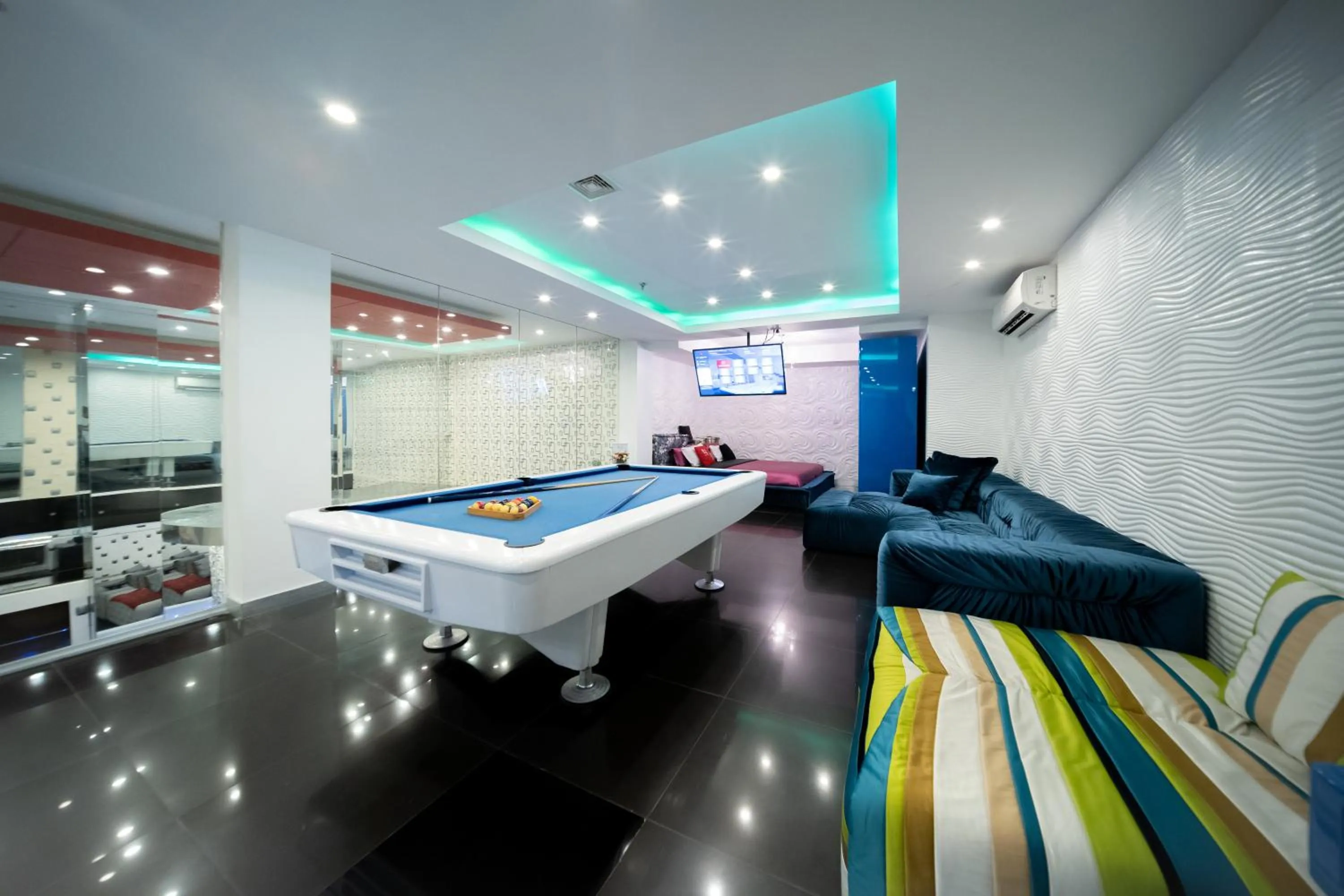 Luks Lofts Hotel & Residences