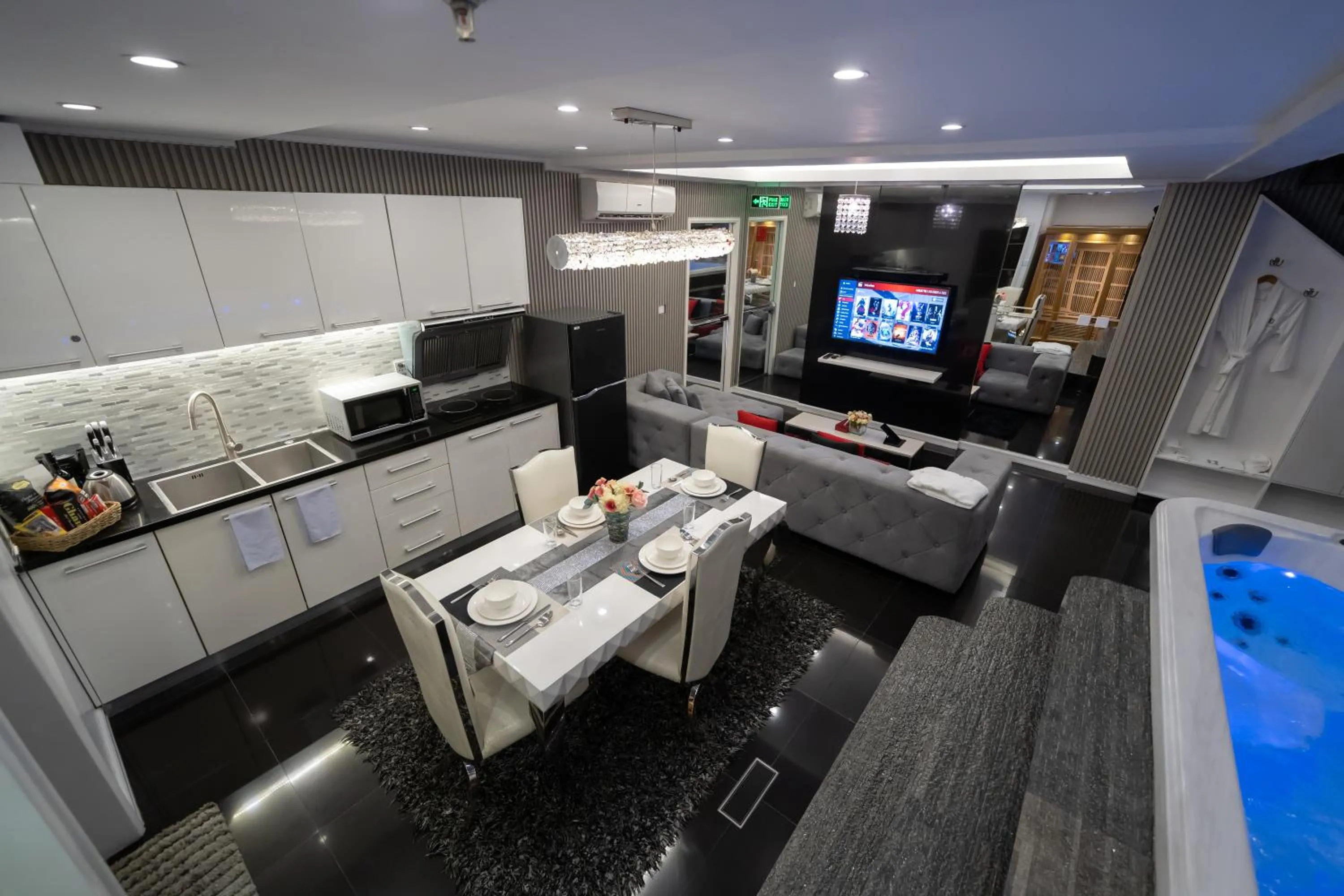 Luks Lofts Hotel & Residences