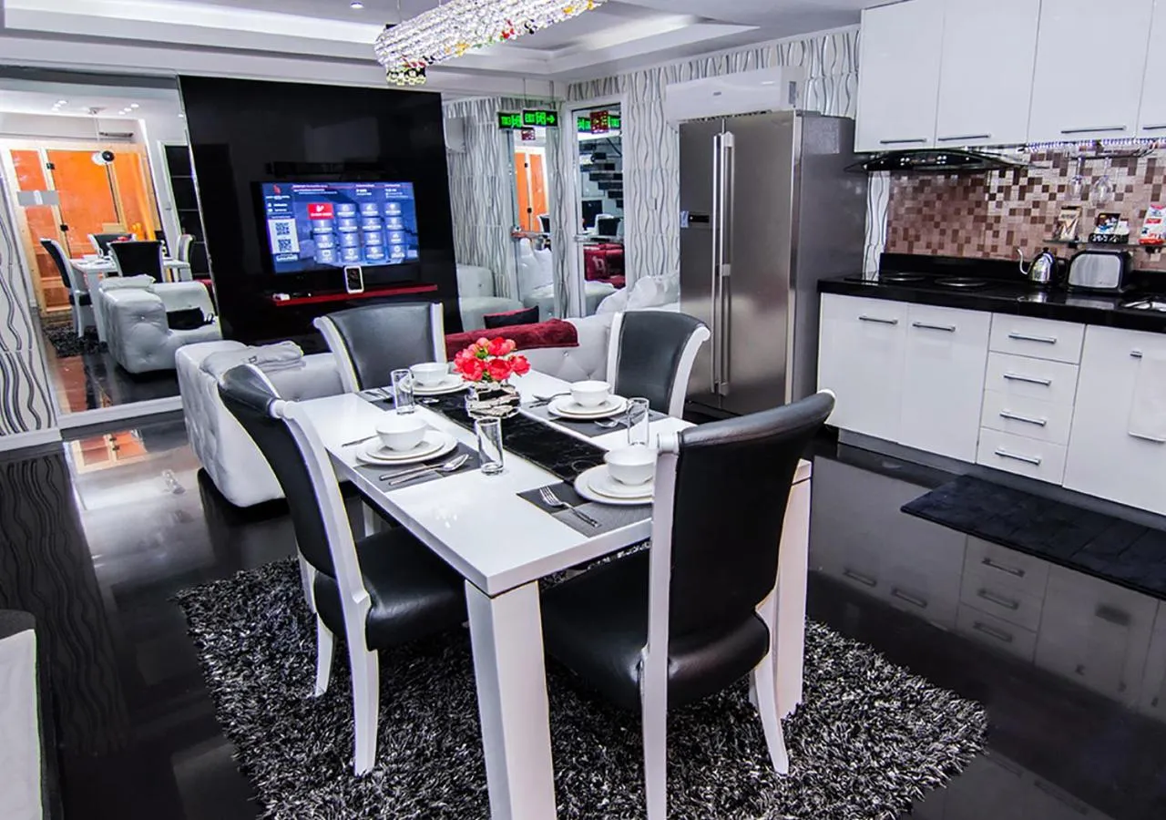 Dining area in Luks Lofts Hotel & Residences