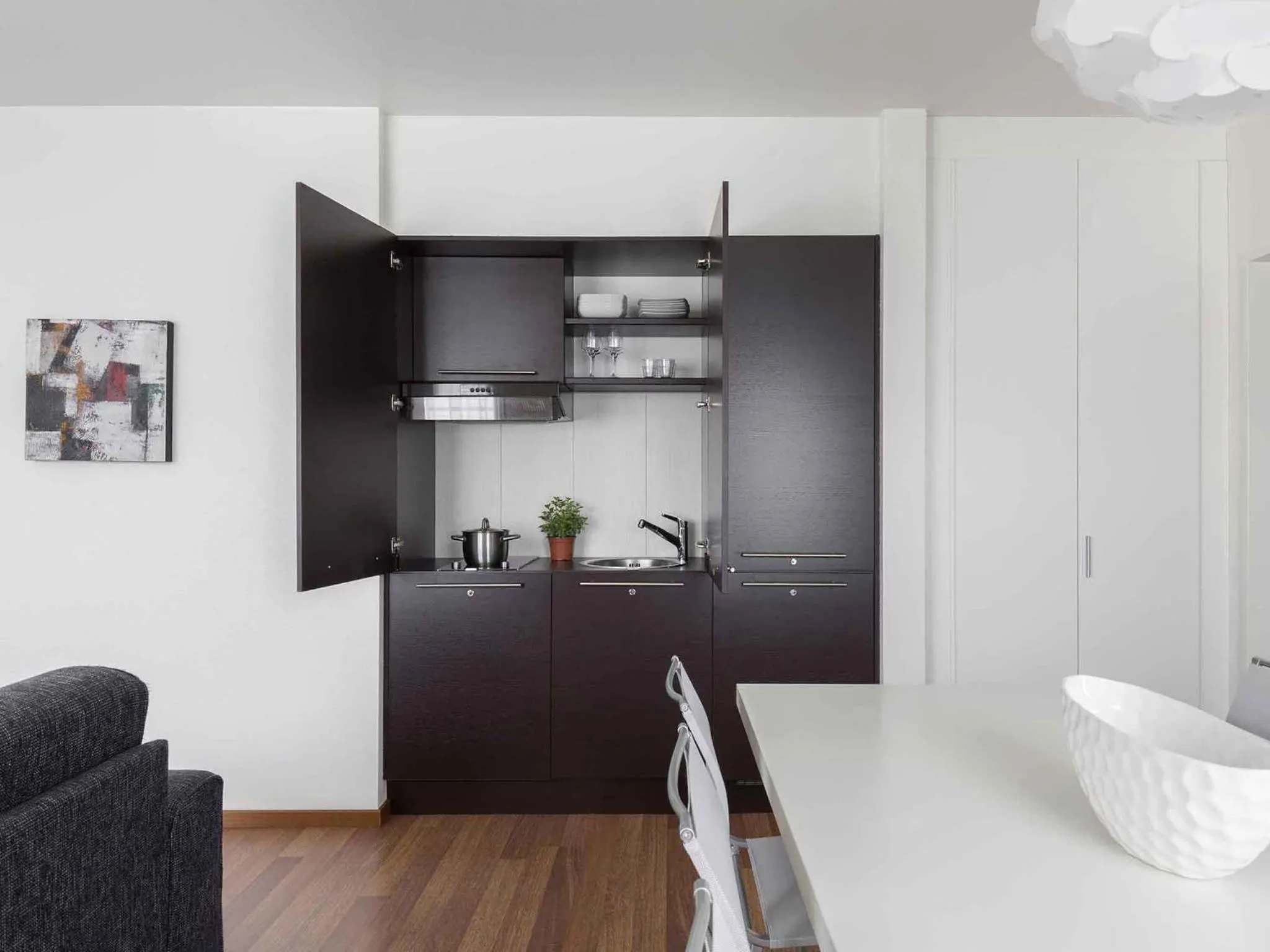 Bedroom in ibis Locarno