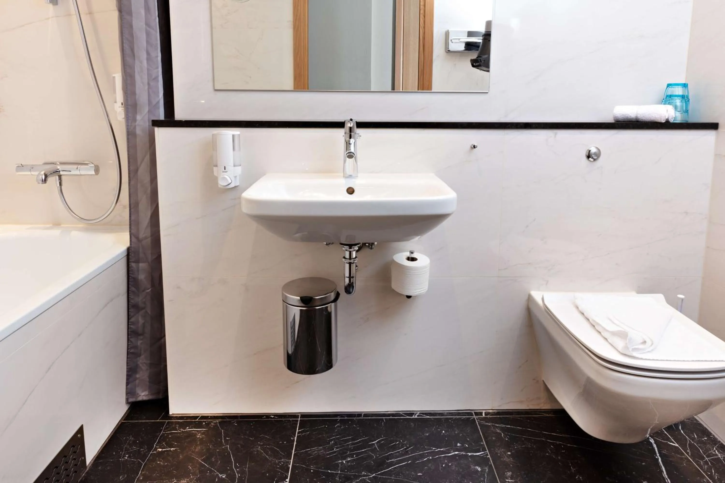 Bathroom in Best Western Hotel Arena