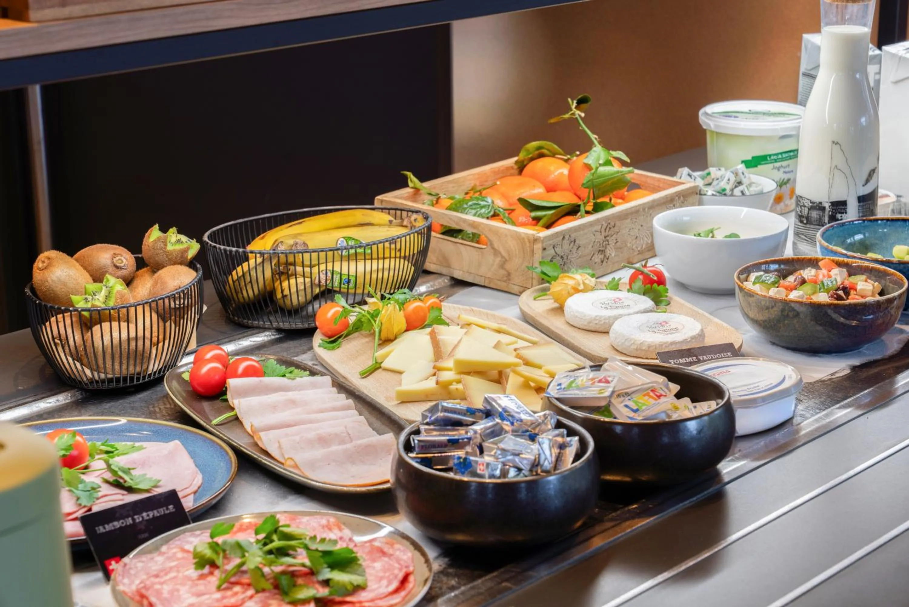 Food and drinks in ibis Genève Aéroport