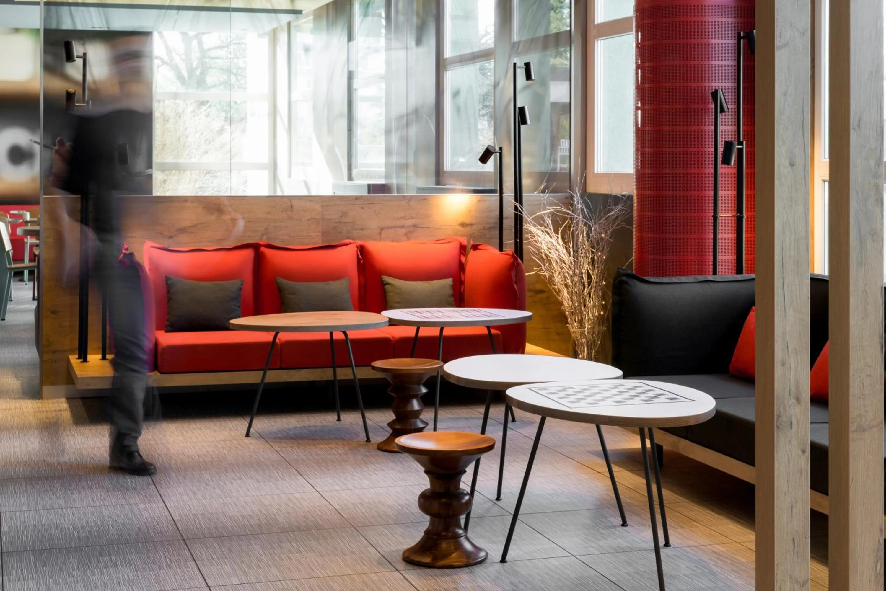 Lounge or bar in ibis Genève Aéroport