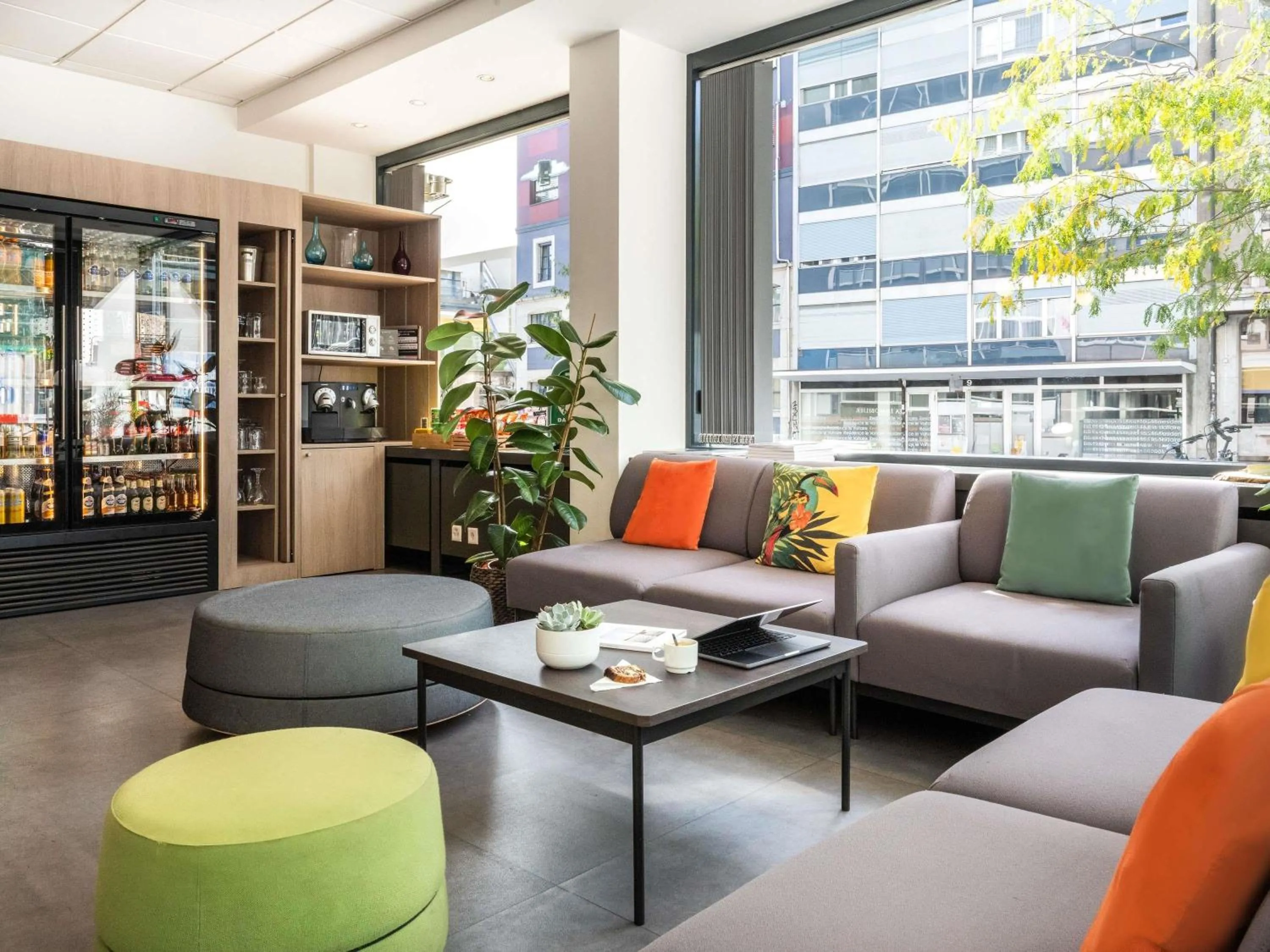 Property building in ibis Genève Centre Gare