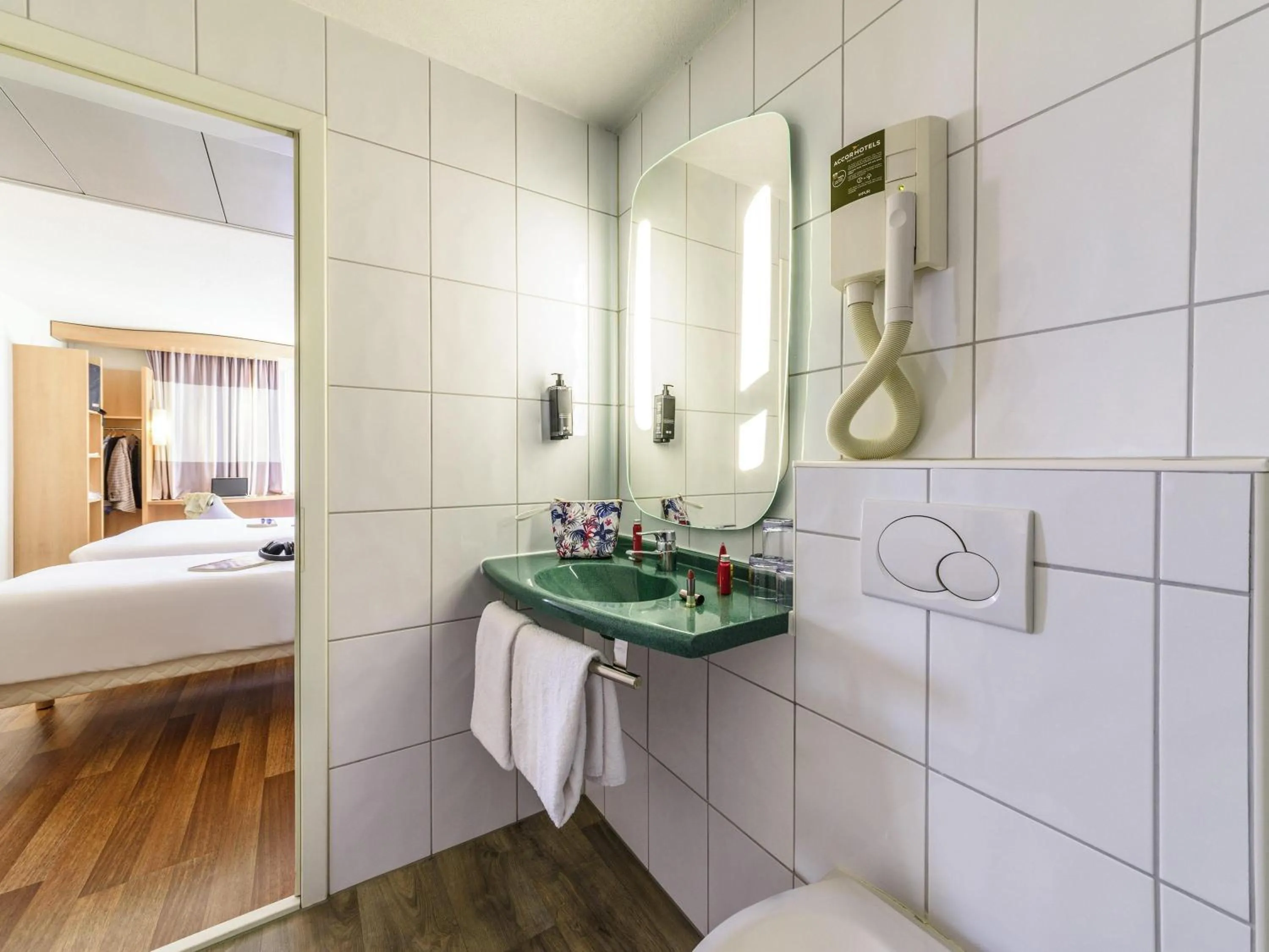 Bedroom, Bed in ibis Lausanne Crissier