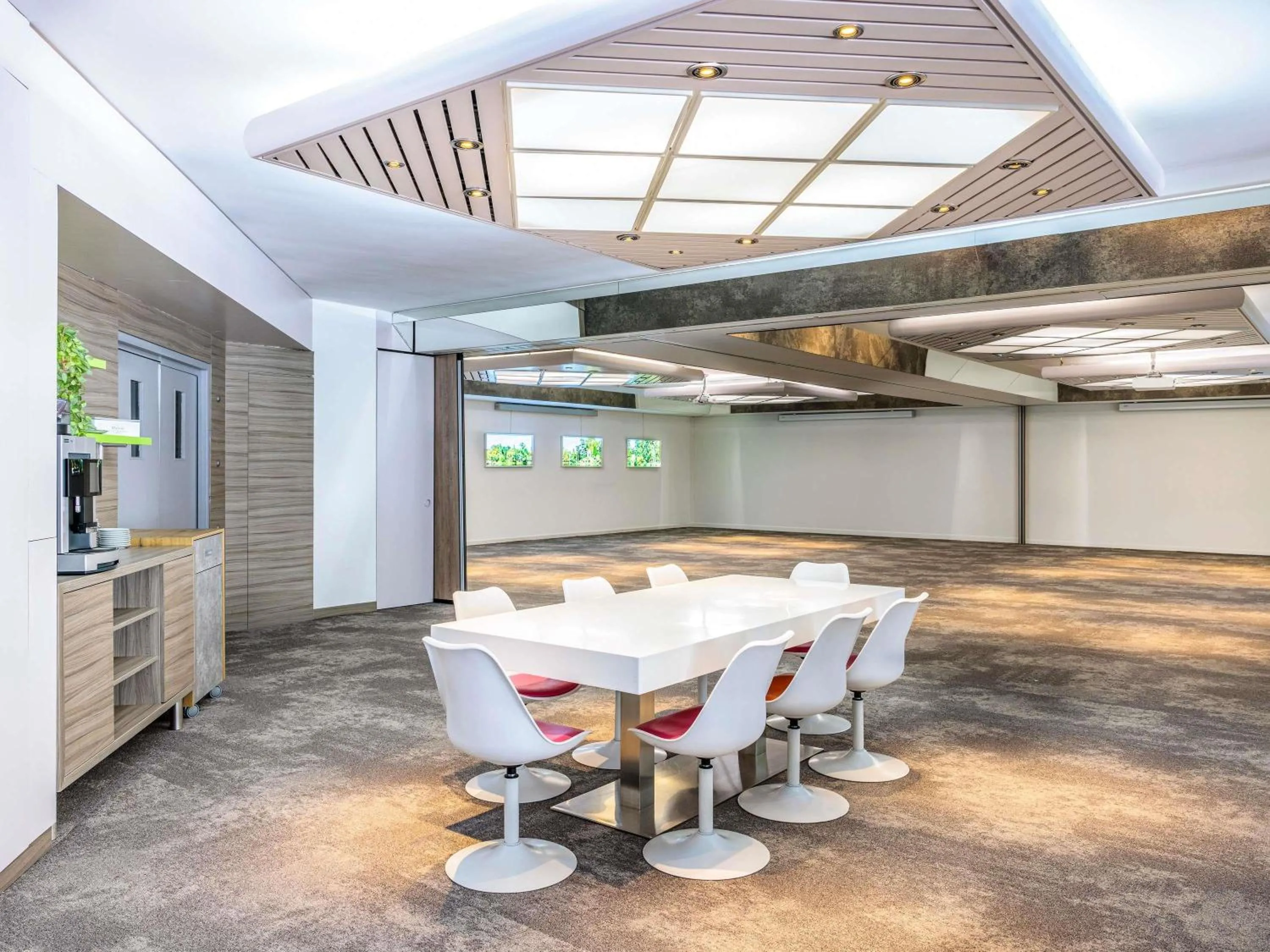 Meeting/conference room in ibis Lausanne Crissier