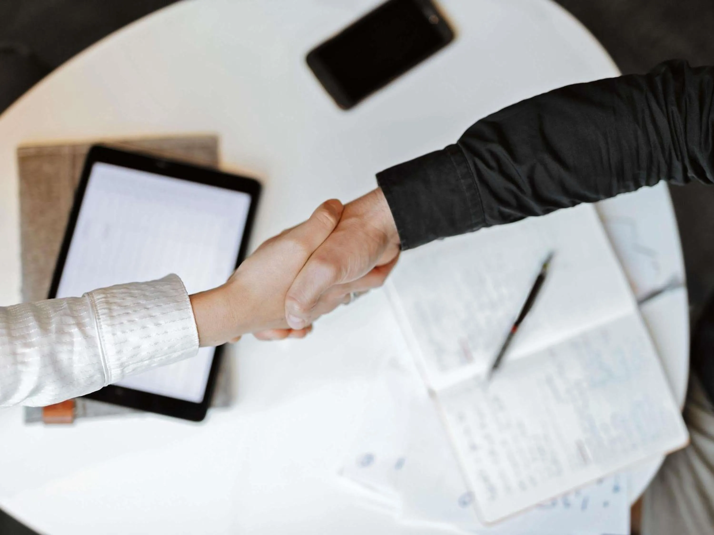 Lounge or bar in ibis Basel Bahnhof