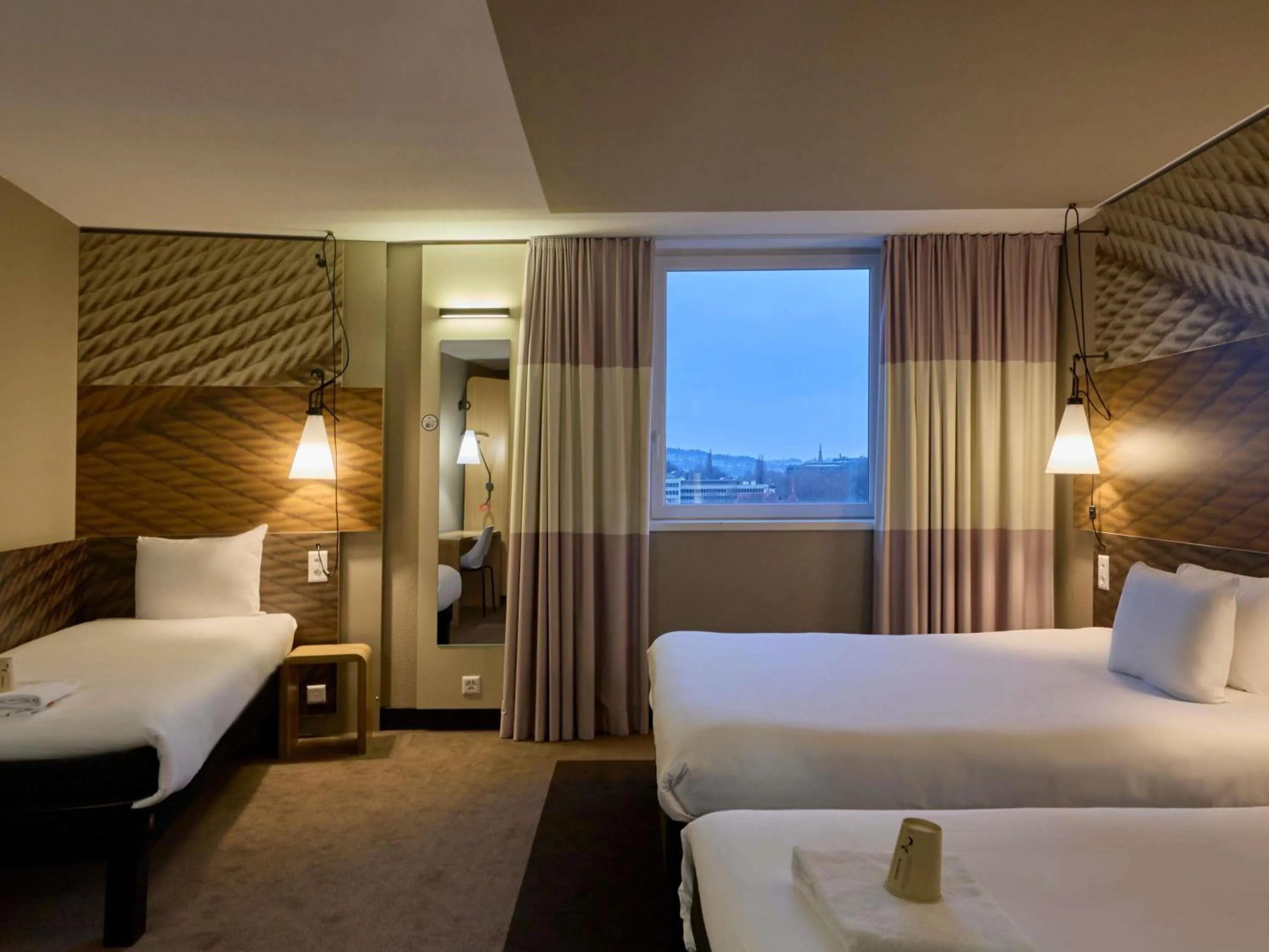 Bedroom, Bed in ibis Bern Expo