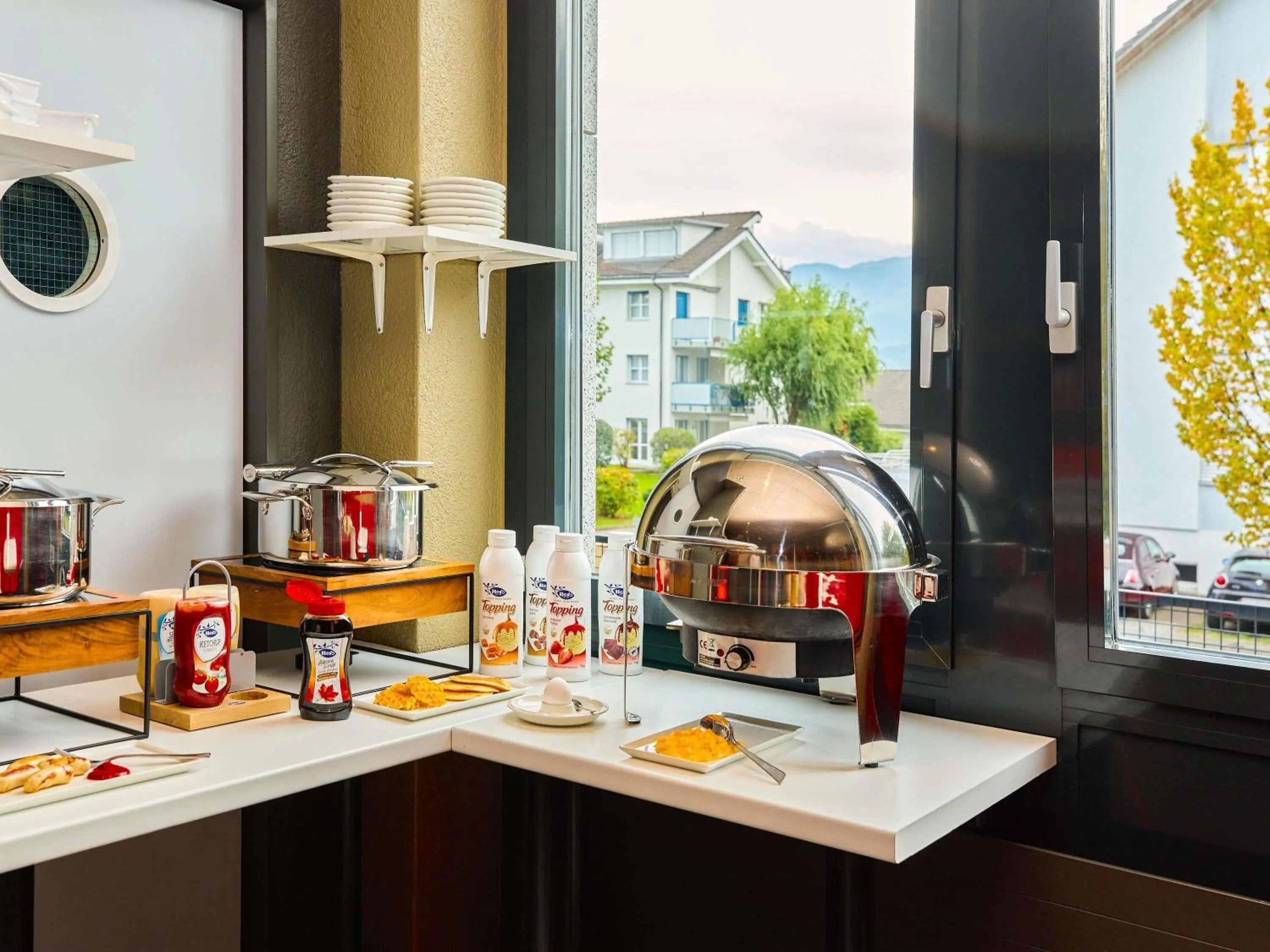 Breakfast in ibis Luzern Kriens