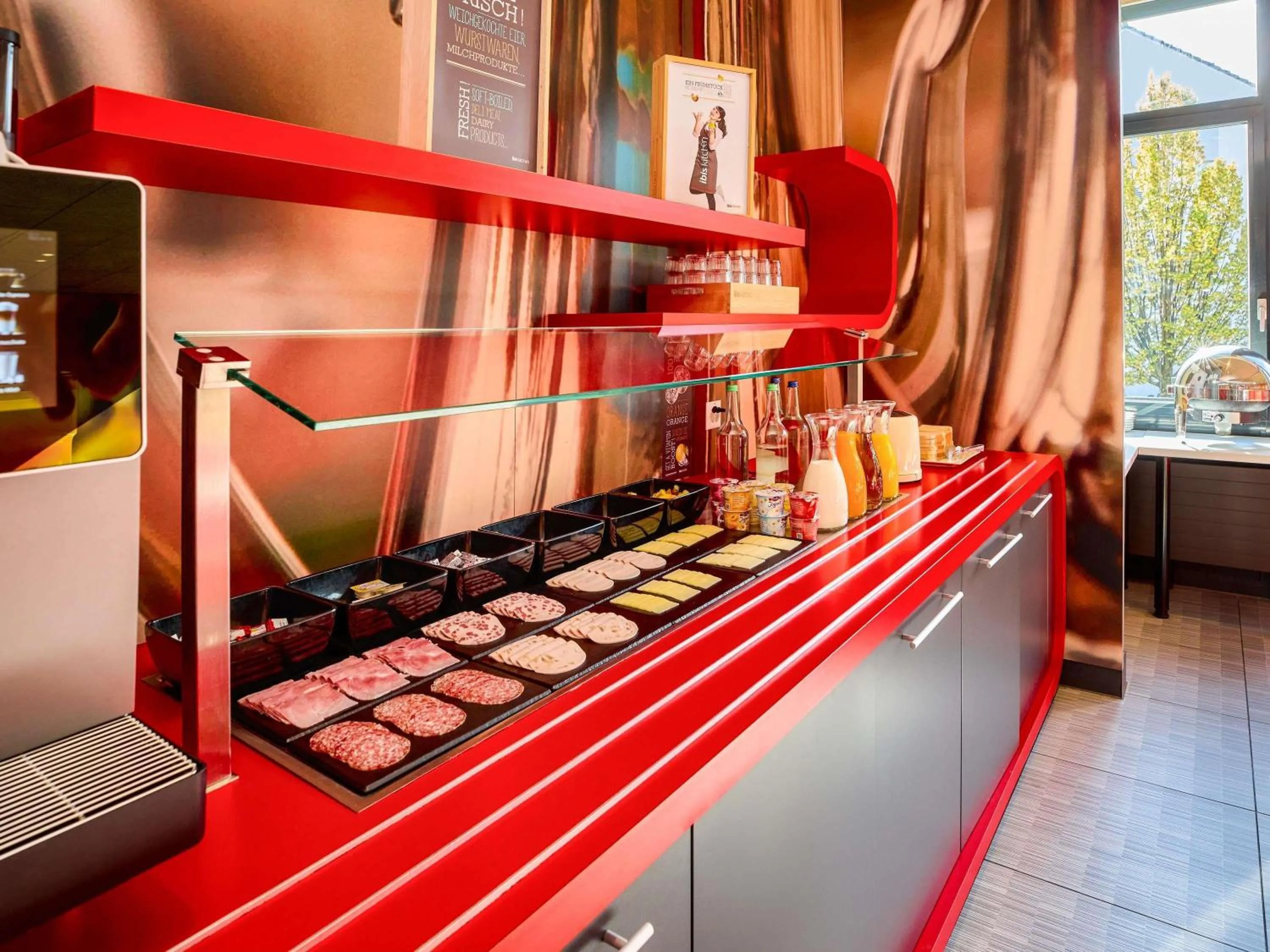 Breakfast in ibis Luzern Kriens