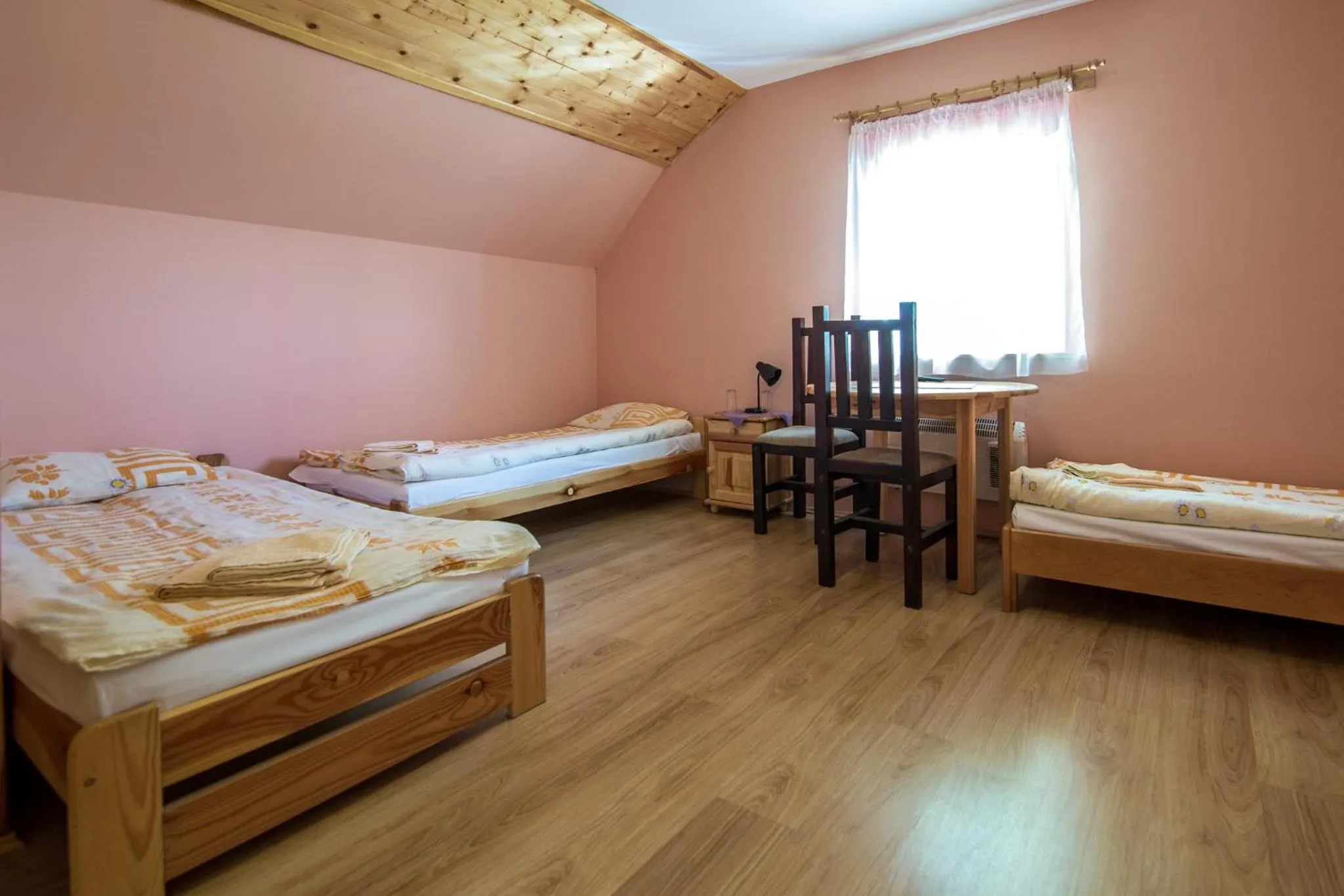 Bed in Karczma Pod Topolami