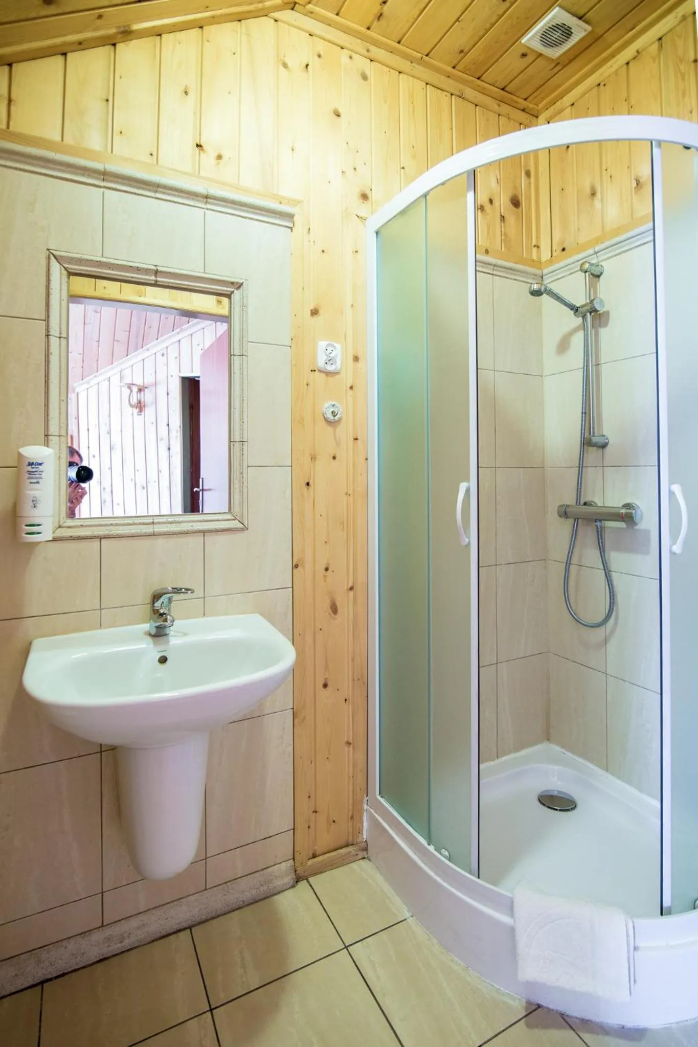 Bathroom in Karczma Pod Topolami