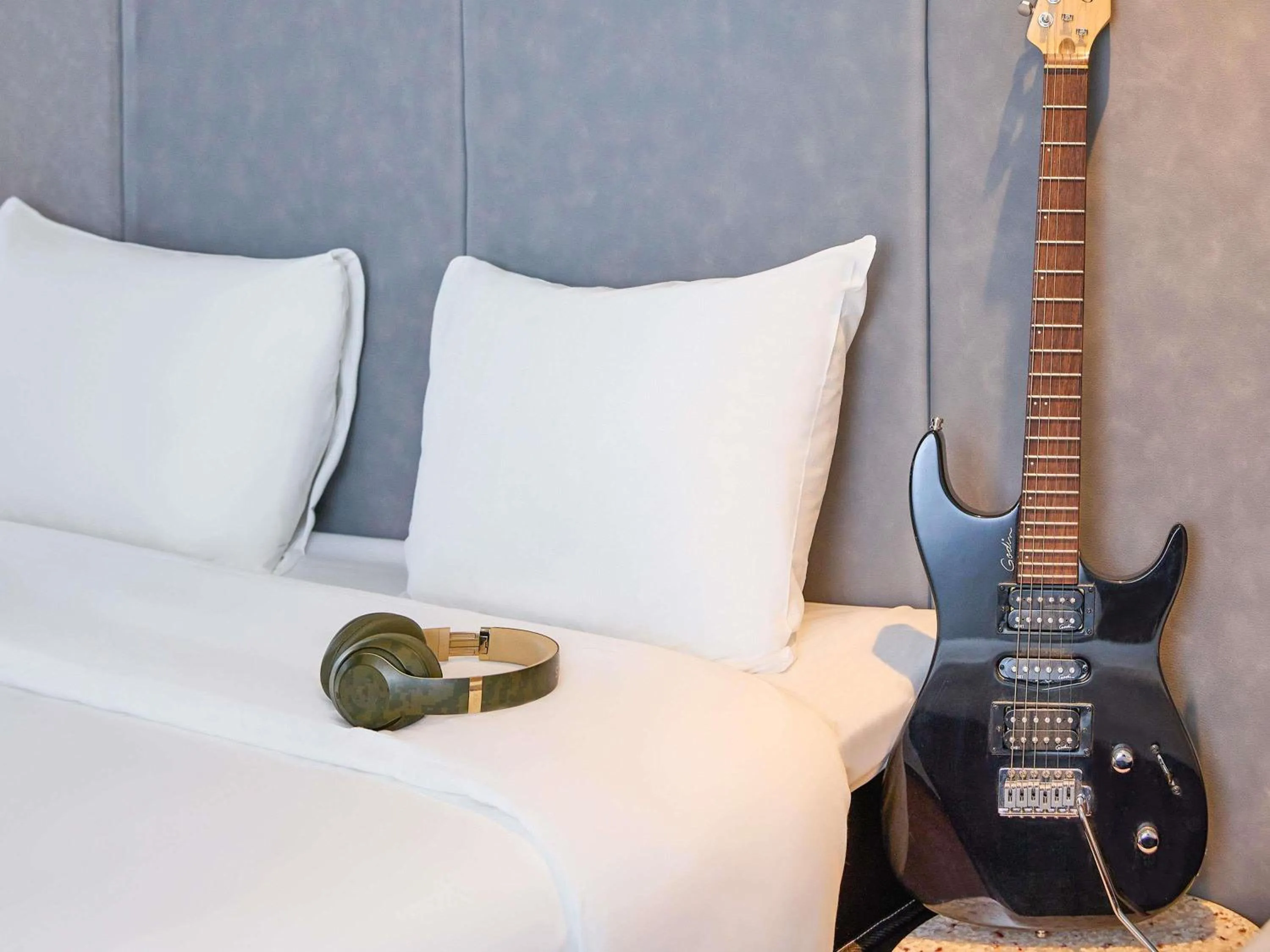 Bedroom, Bed in ibis Baar Zug