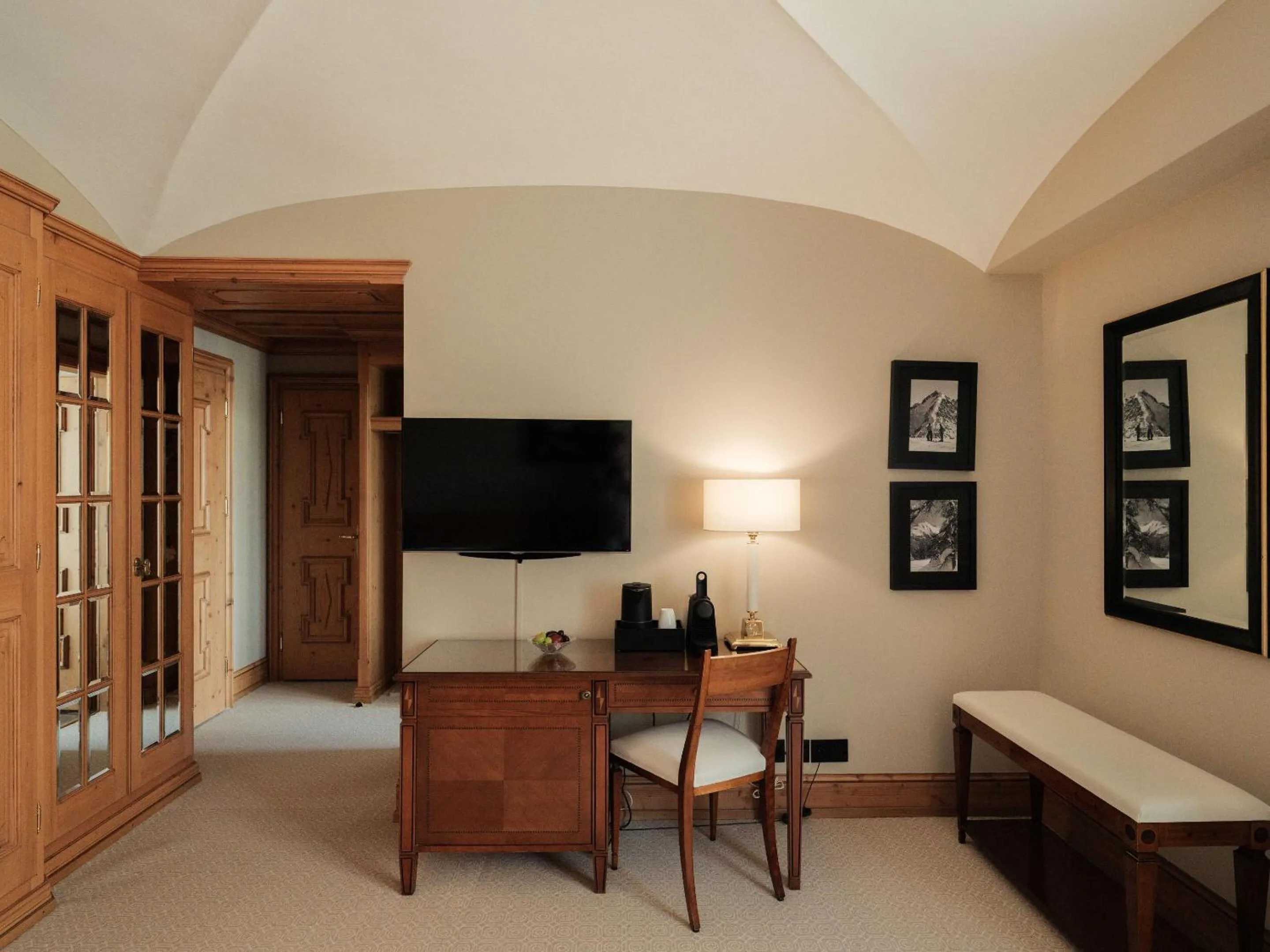 Seating area in Kulm Hotel St. Moritz