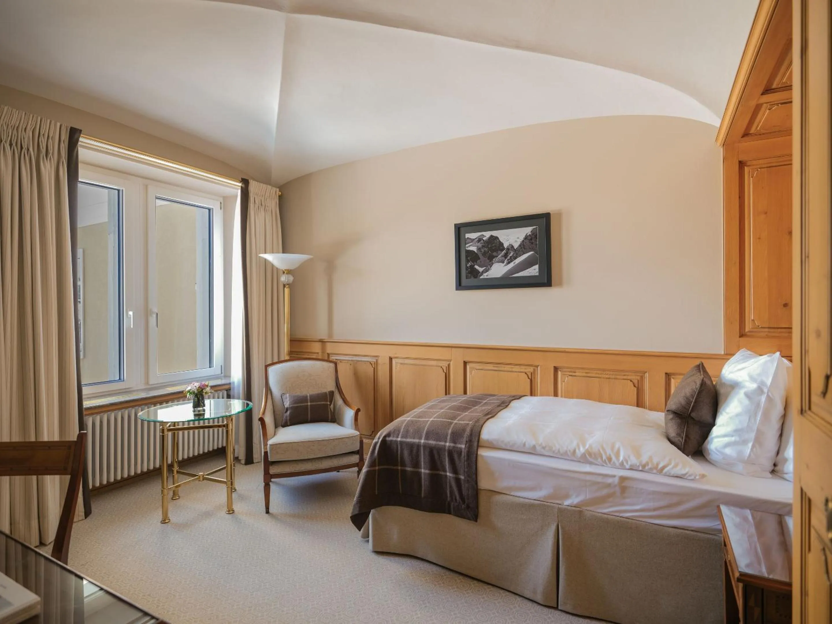 Bedroom, Bed in Kulm Hotel St. Moritz