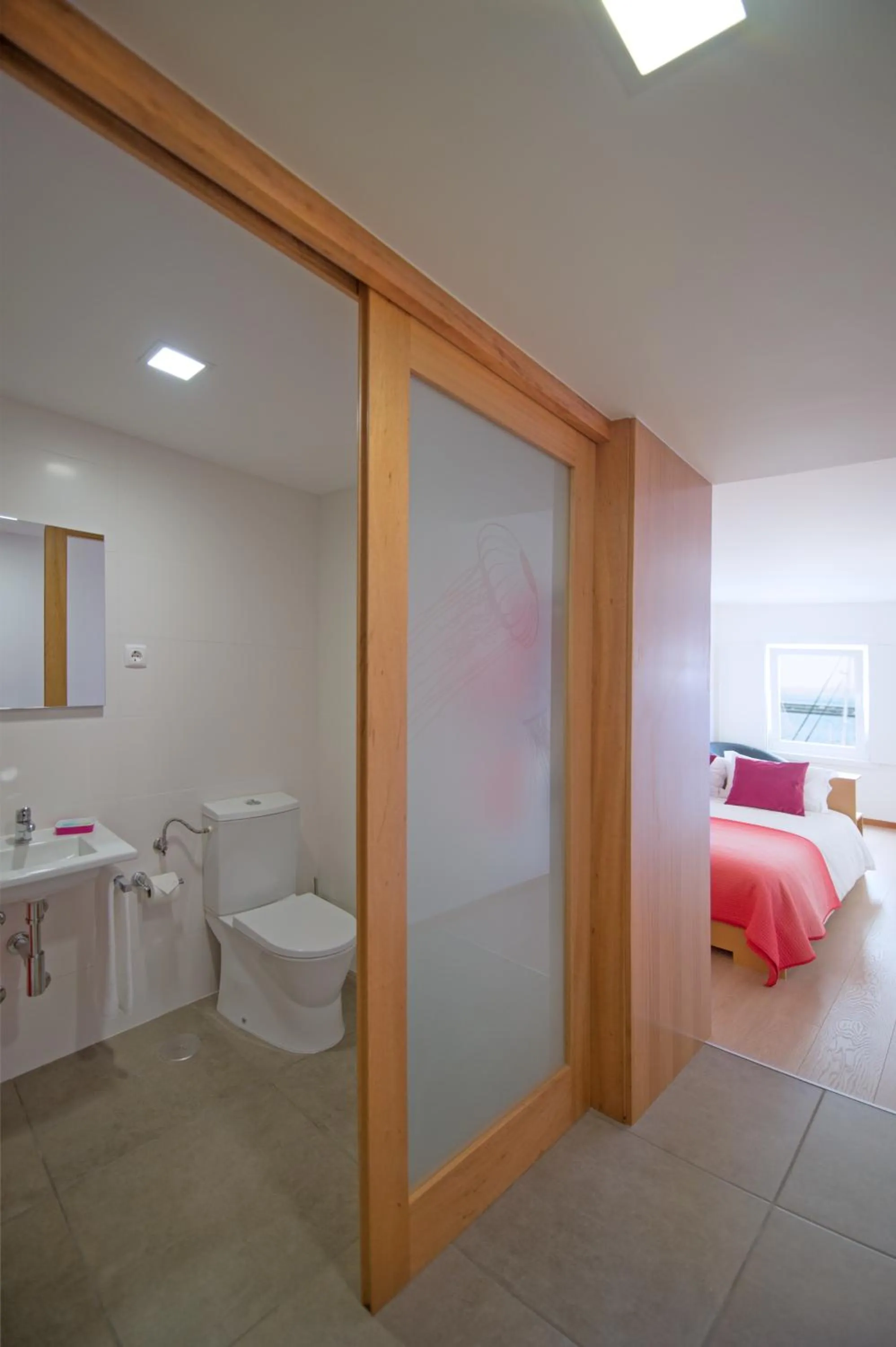 Photo of the whole room, Bed in Casa da Baía - Guest House