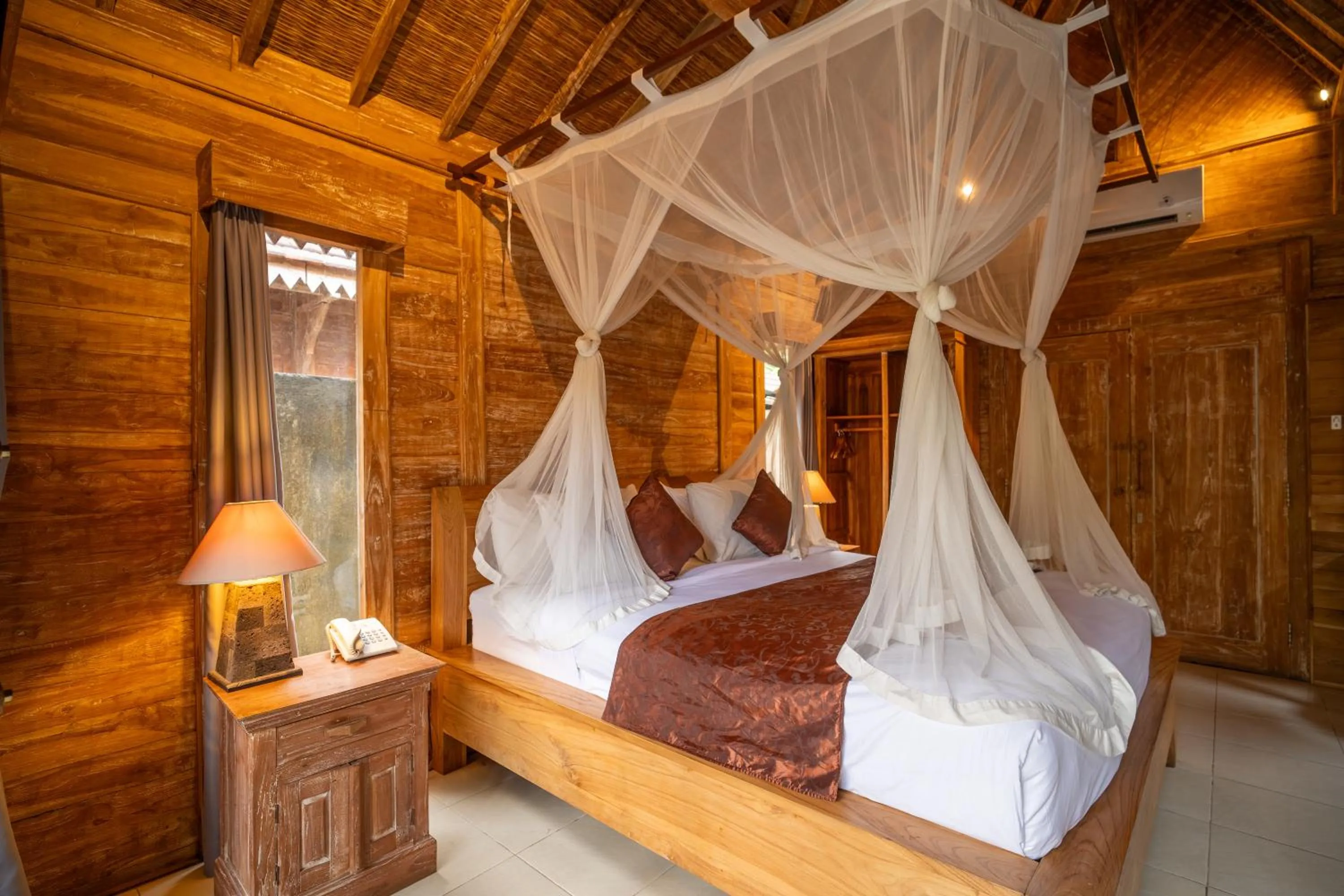 Bed in Bije Suite Villa Ubud