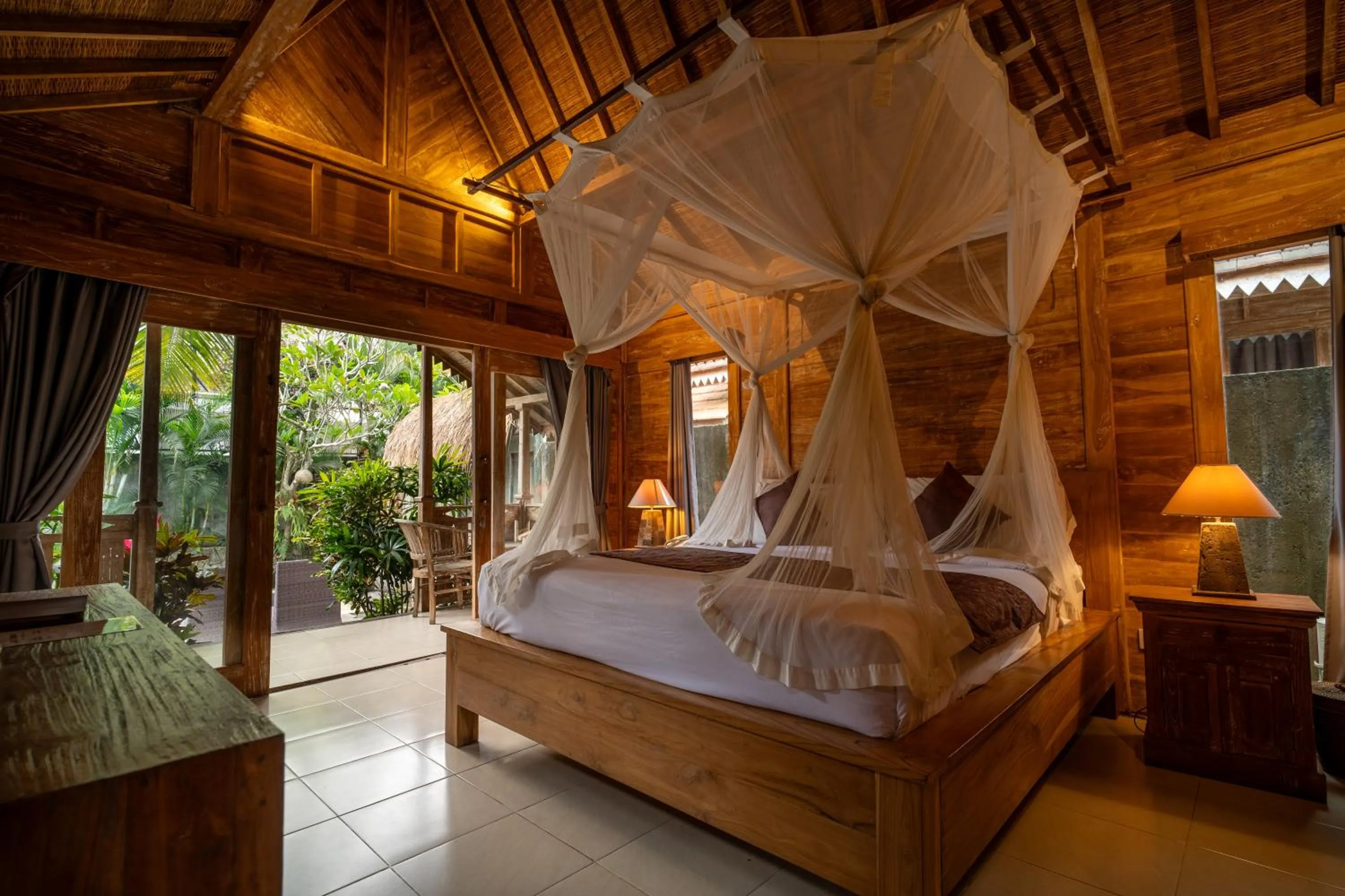 Bed in Bije Suite Villa Ubud