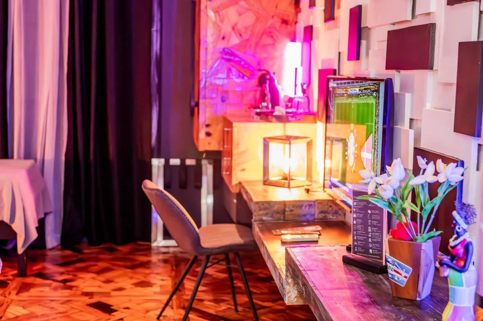 Decorative detail in Ocean Suites