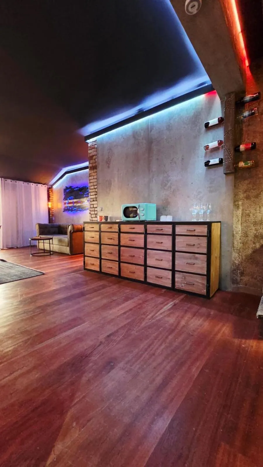 Living room in Ocean Suites