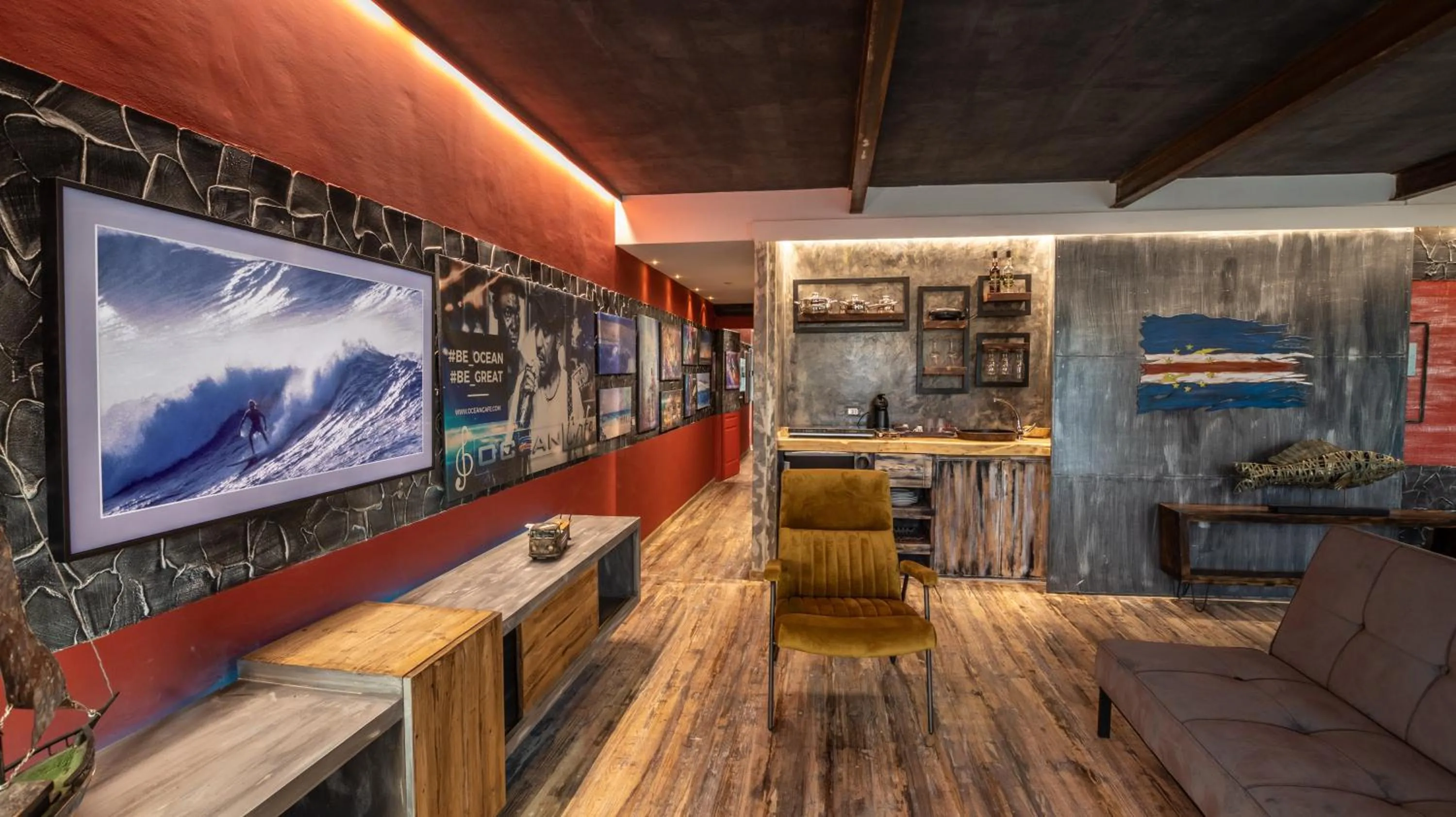 Living room in Ocean Suites