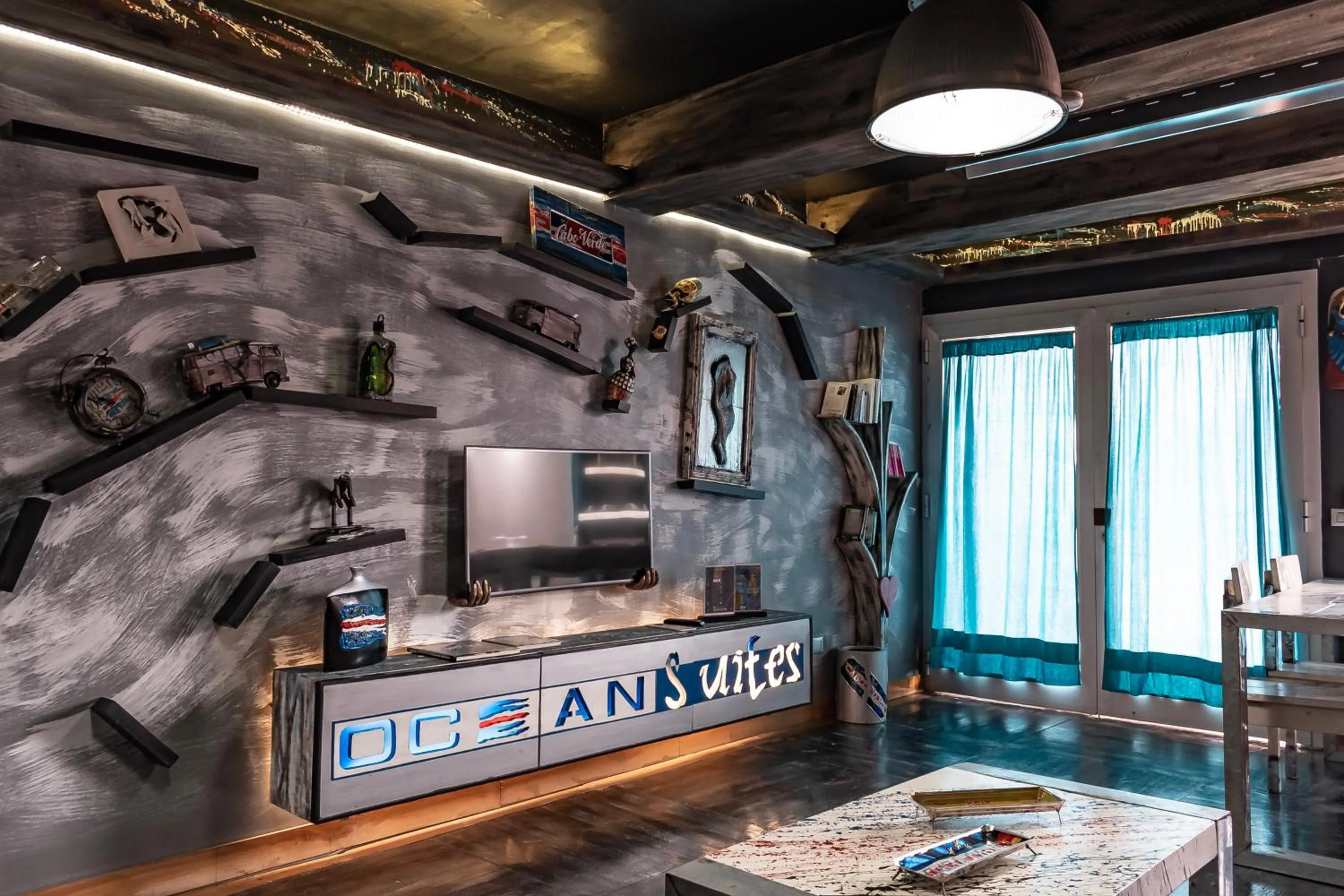 Living room in Ocean Suites