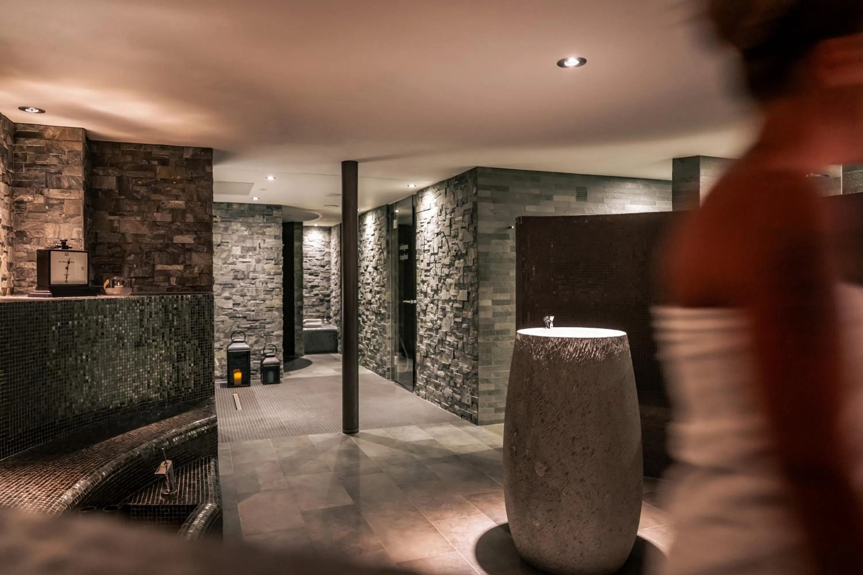 Swimming pool in La Val Hotel & Spa