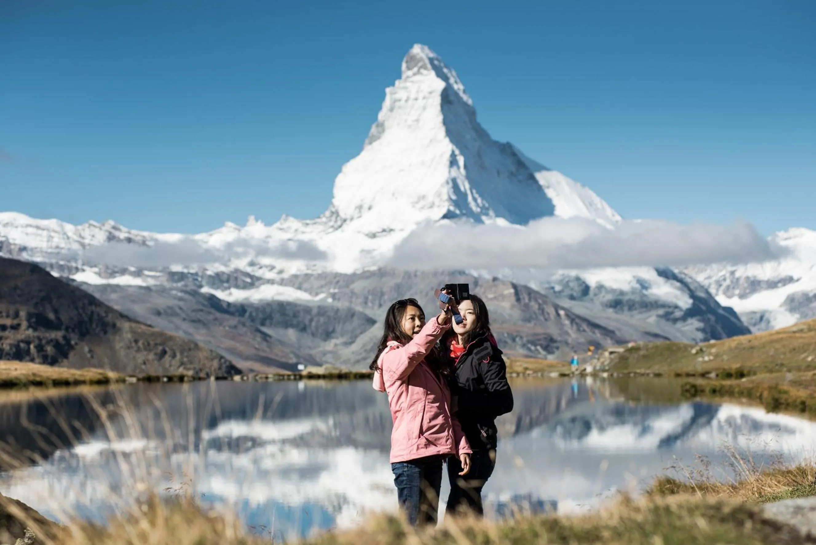 Skiing in Hotel Butterfly