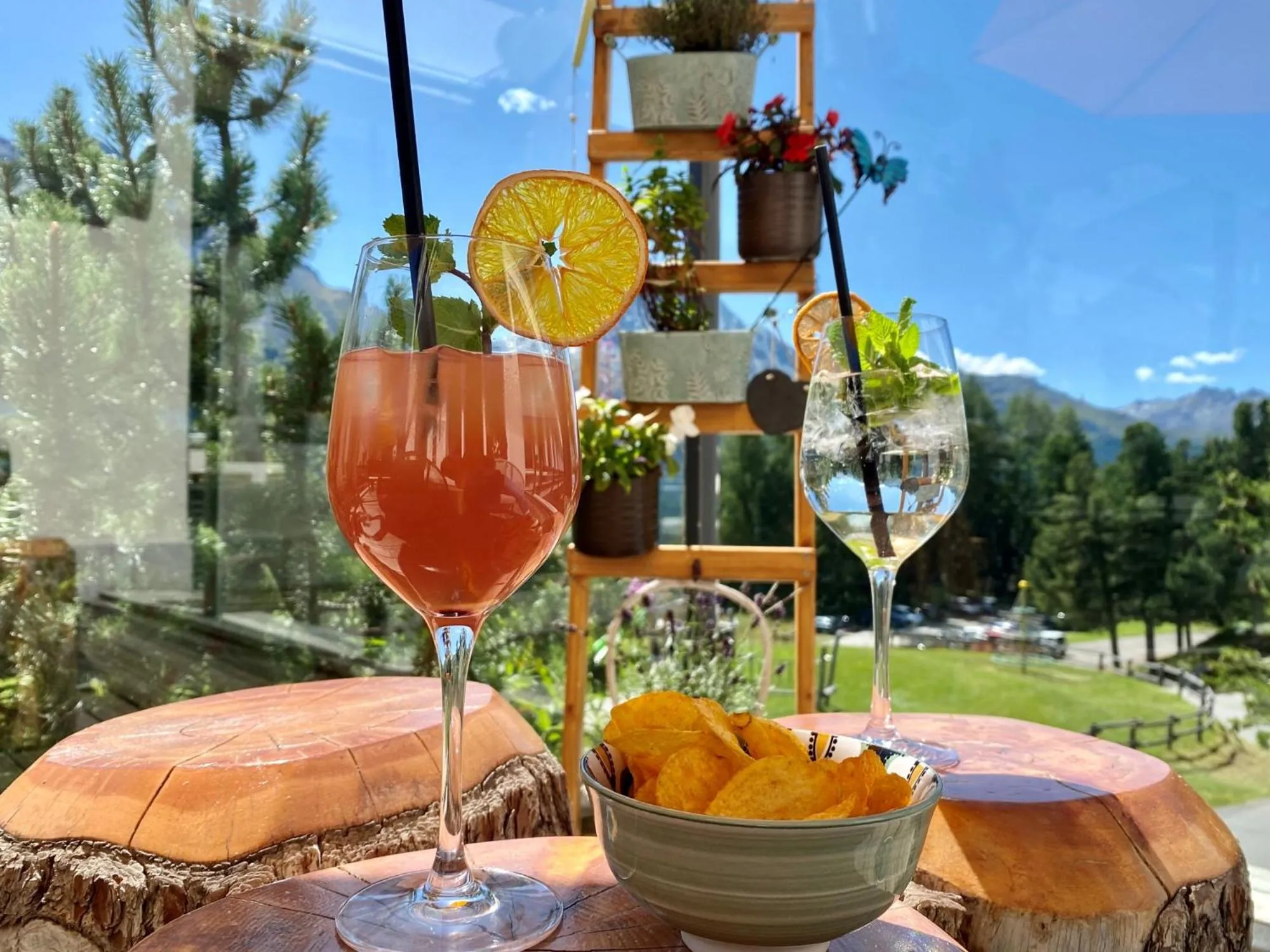 Restaurant/places to eat in Berghotel Randolins