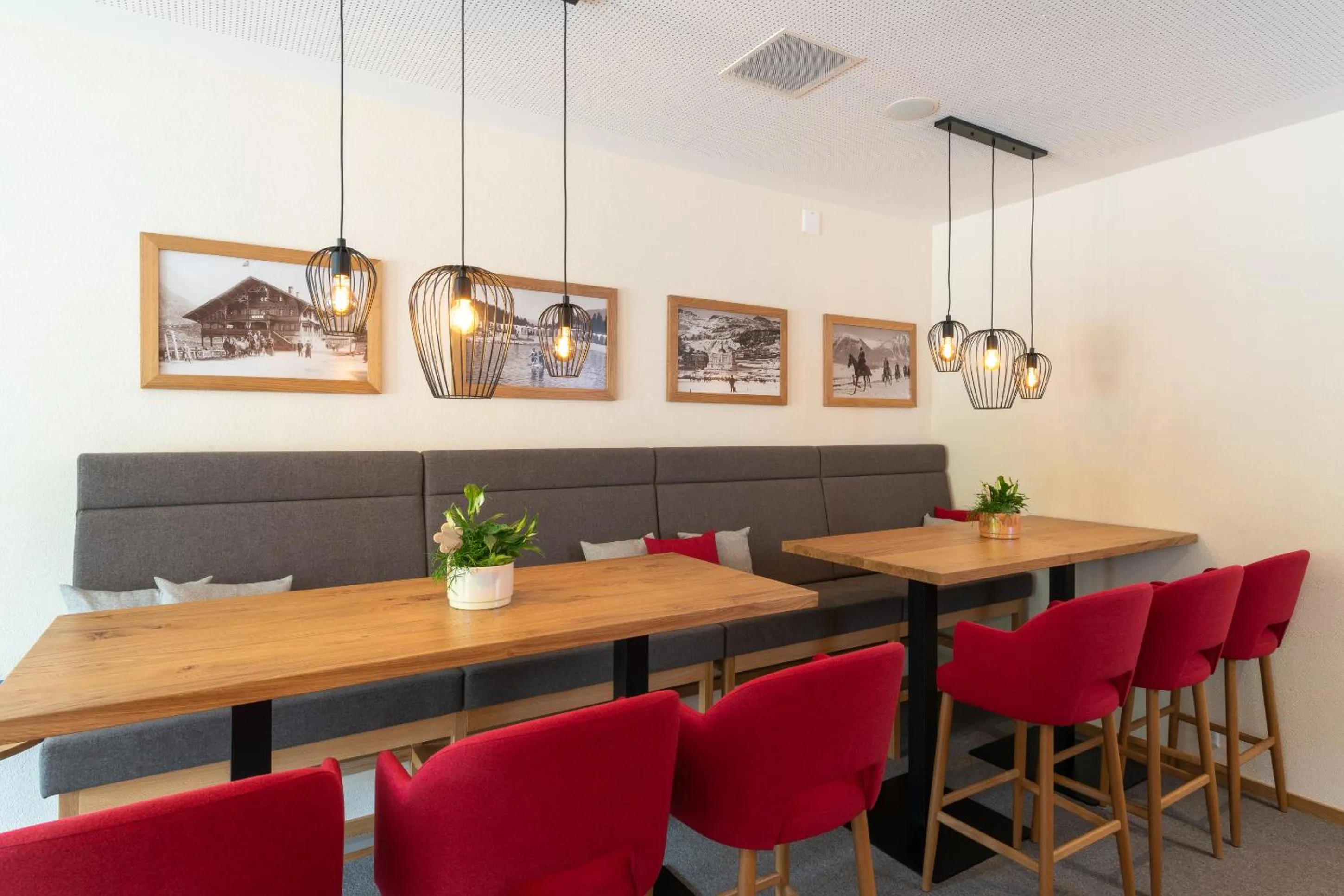 Lobby or reception in Berghotel Randolins