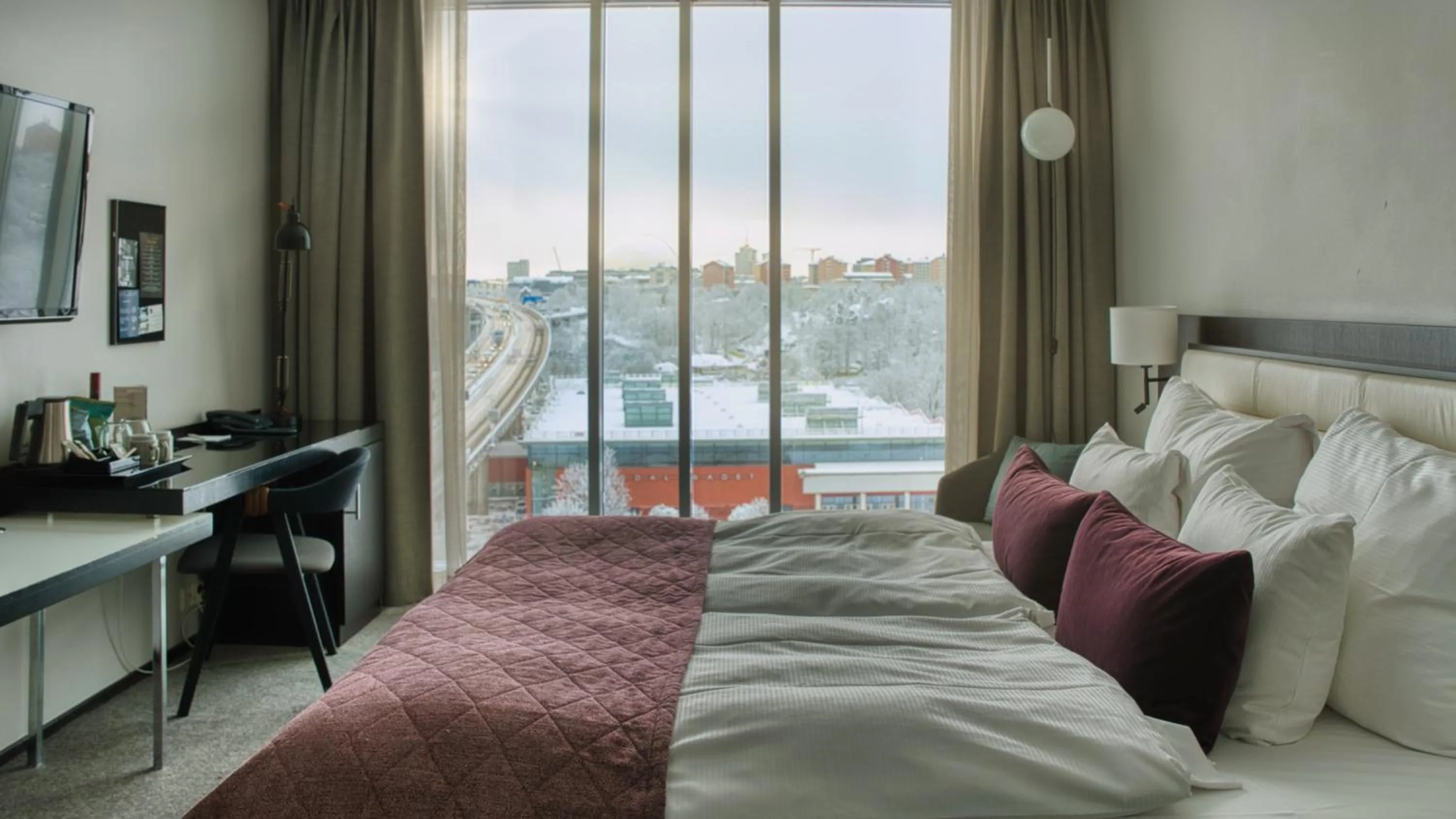 View (from property/room), Bed in Clarion Hotel Stockholm