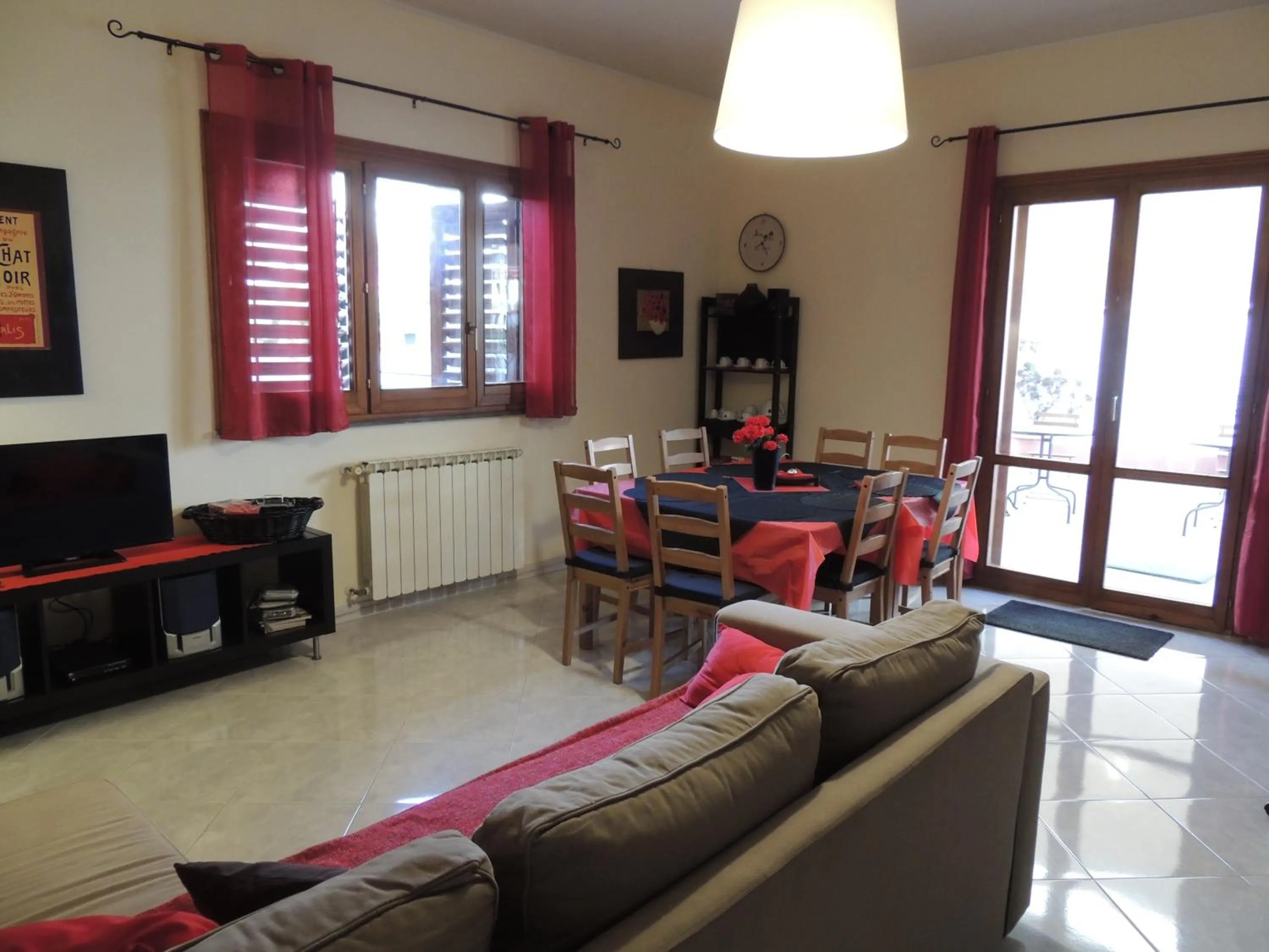 Communal lounge/ TV room in B&B il rosso e il nero