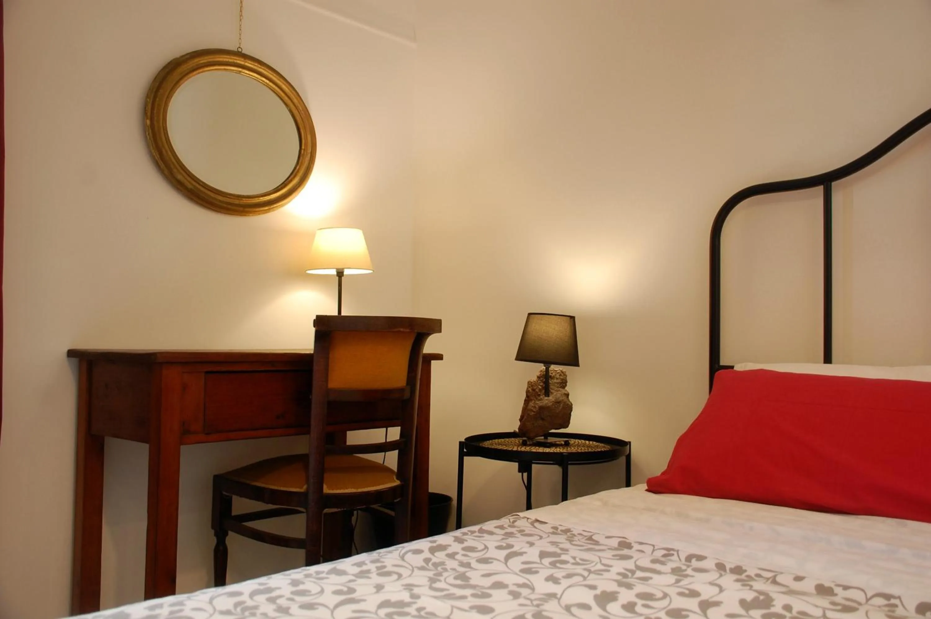 Bedroom in B&B il rosso e il nero