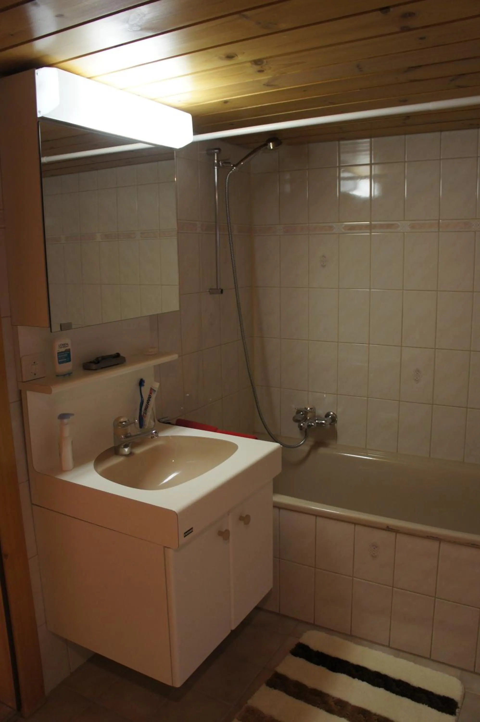 Bathroom in Petit Helvetia Budget Hotel